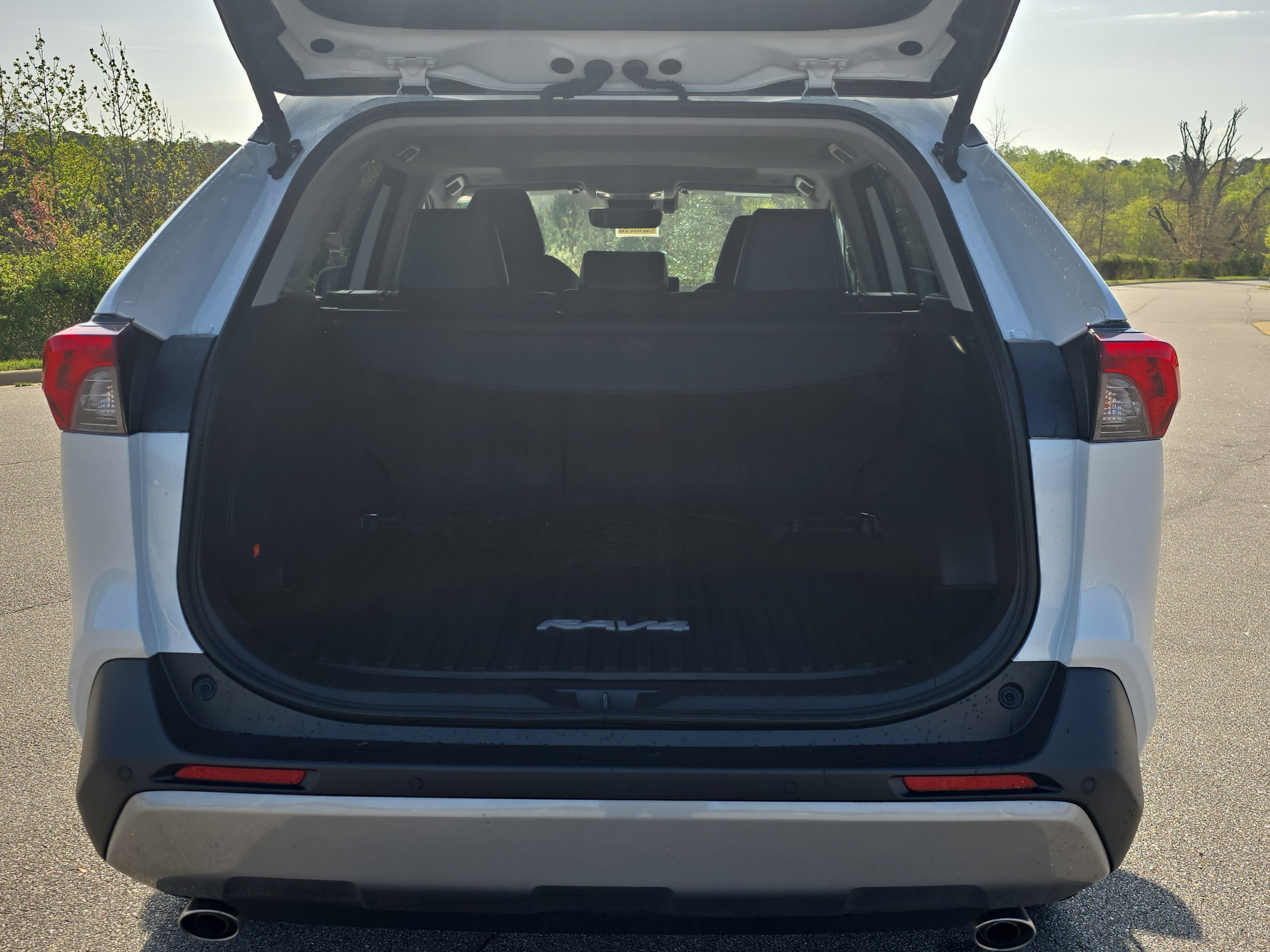 2025 Toyota RAV4 Limited FWD