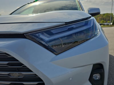 2025 Toyota RAV4 Limited FWD