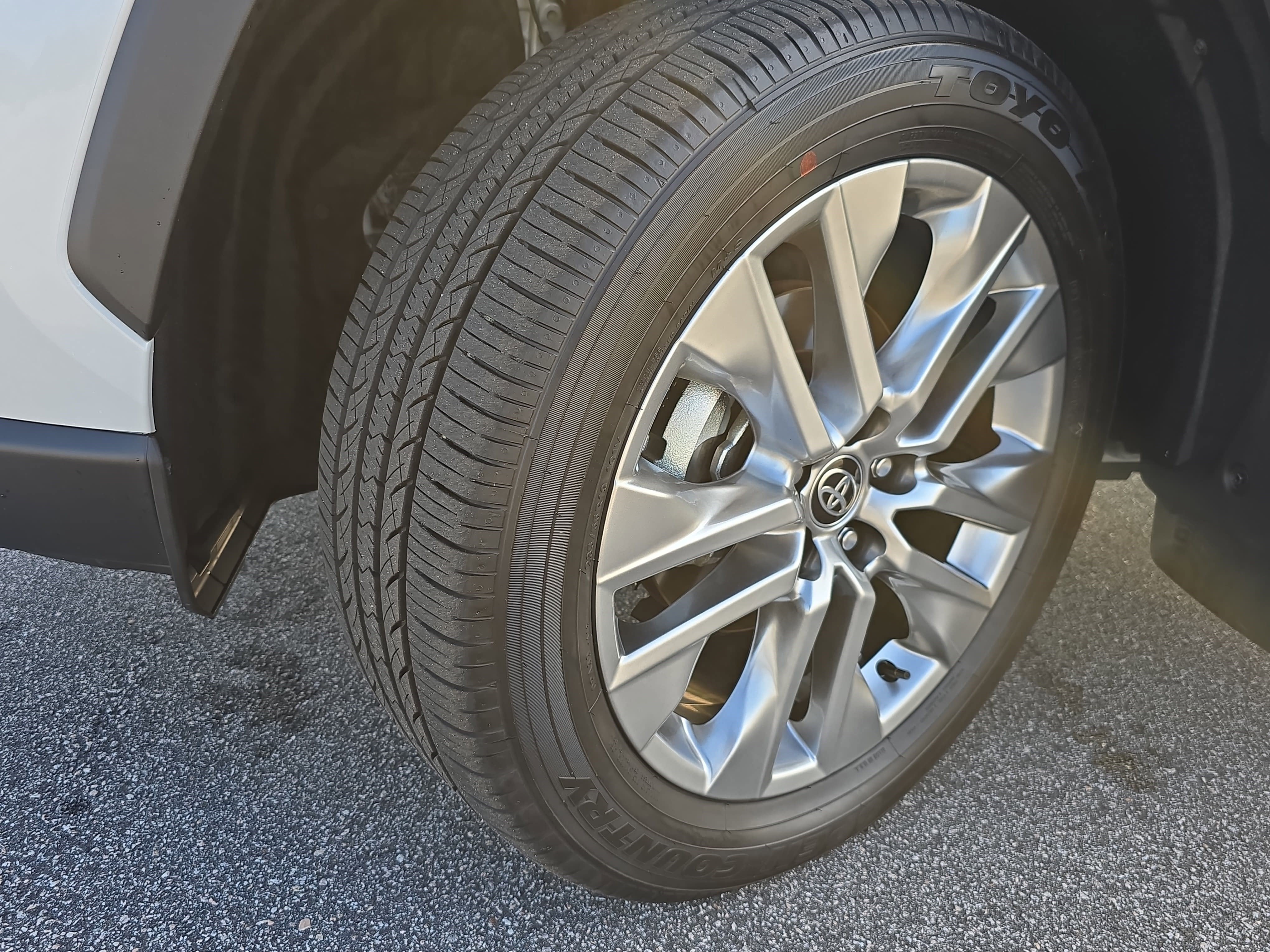 2025 Toyota RAV4 Limited FWD