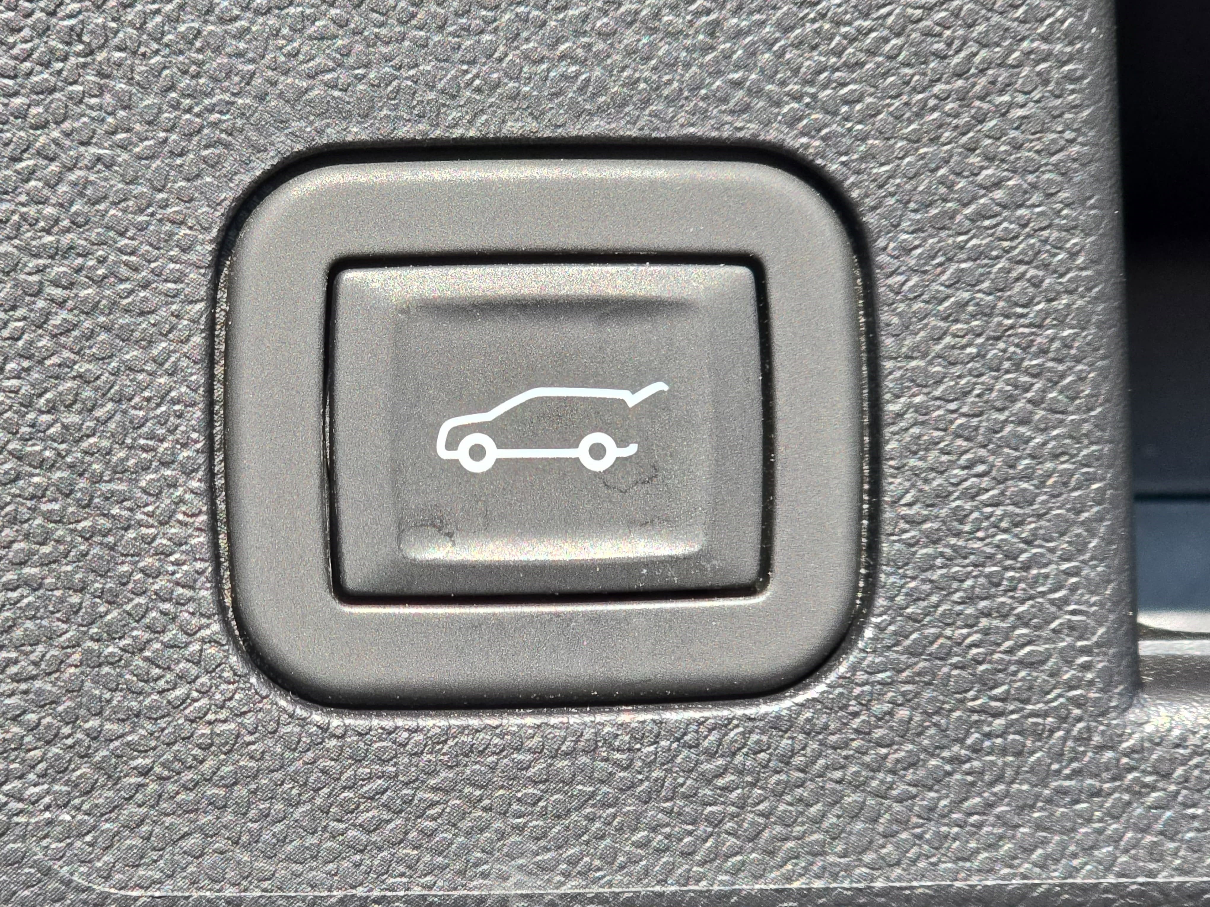 2026 GMC Terrain FWD 4dr Elevation