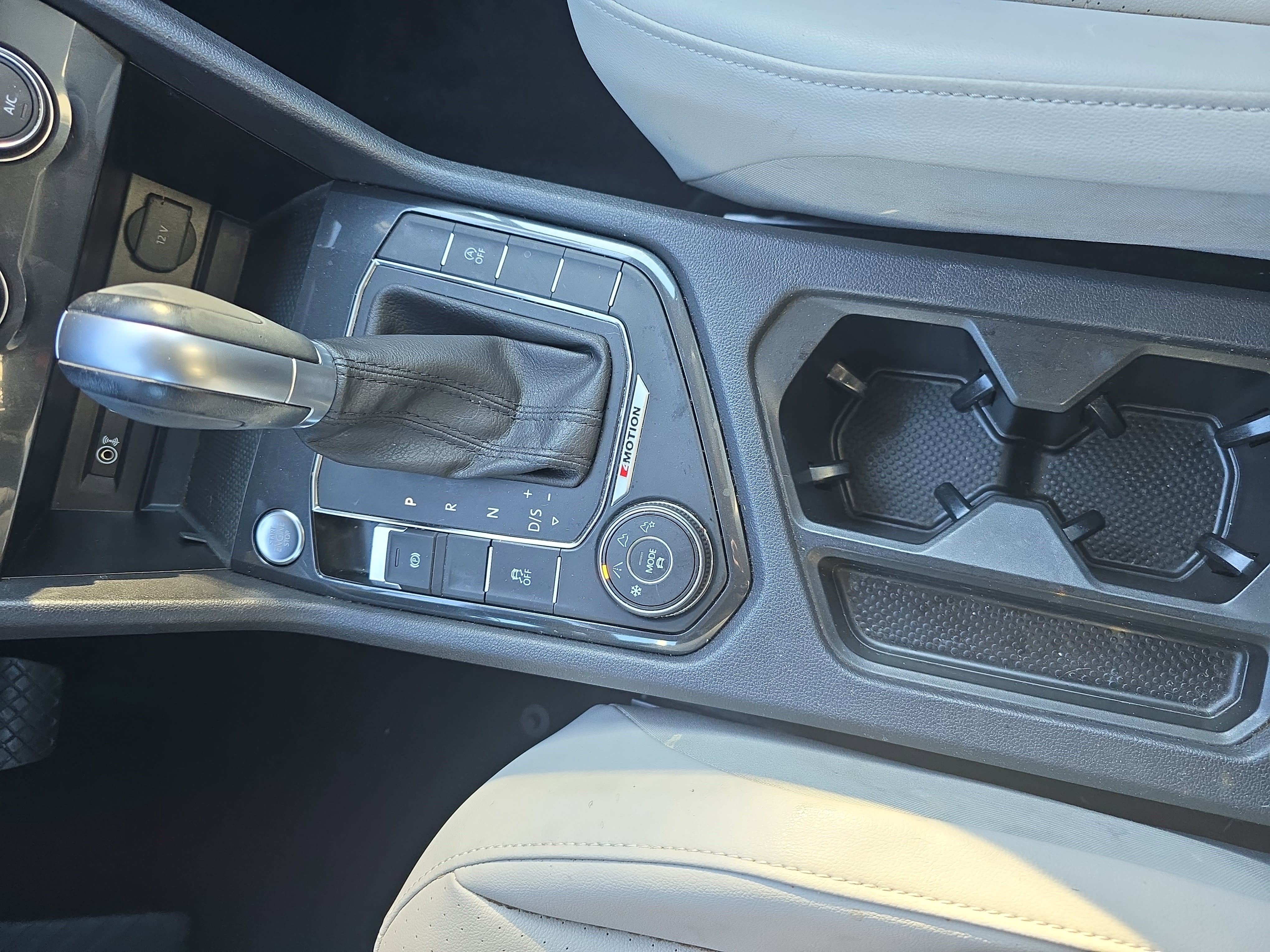 2018 Volkswagen Tiguan 2.0T SE 4MOTION