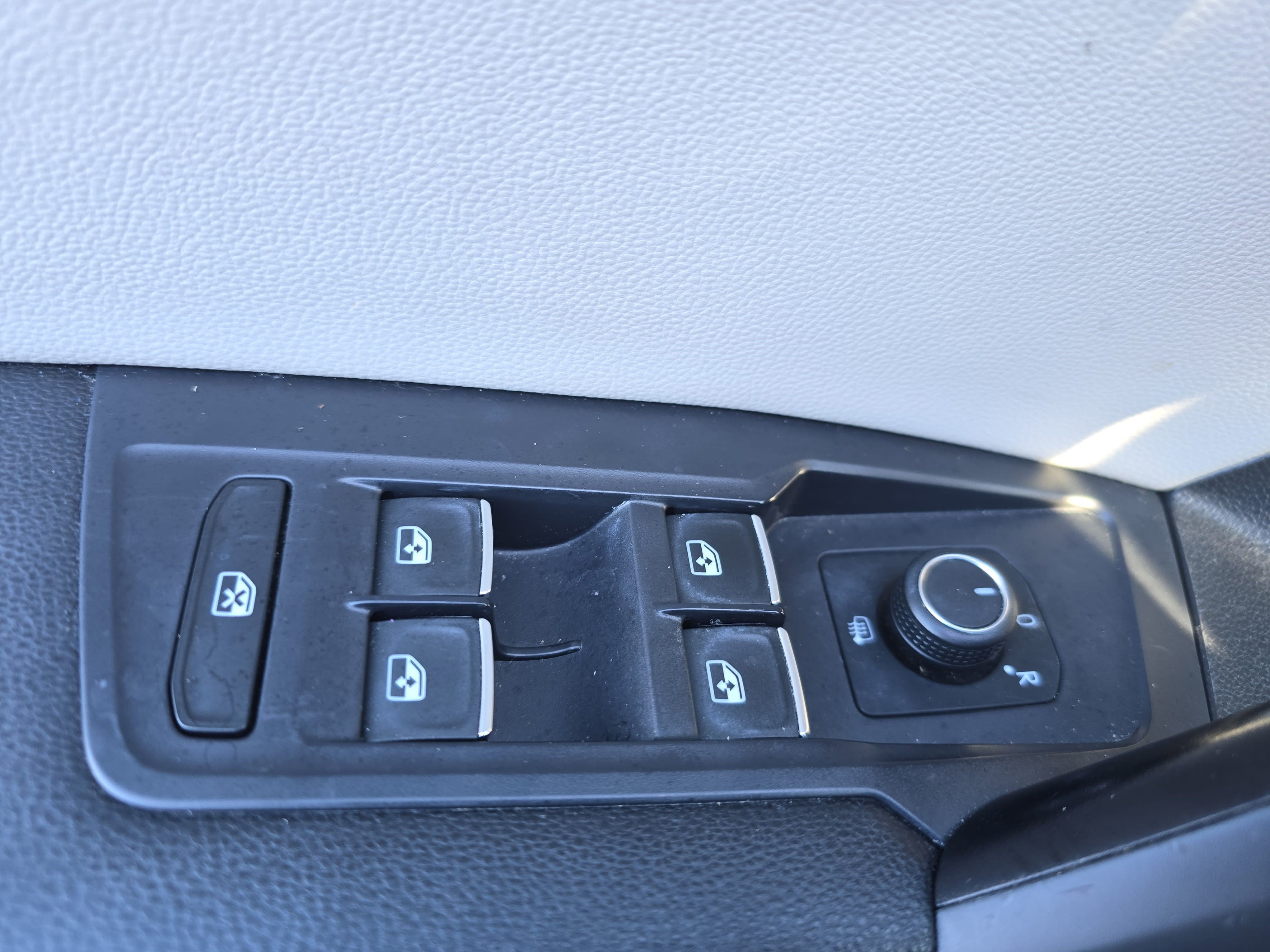 2018 Volkswagen Tiguan 2.0T SE 4MOTION