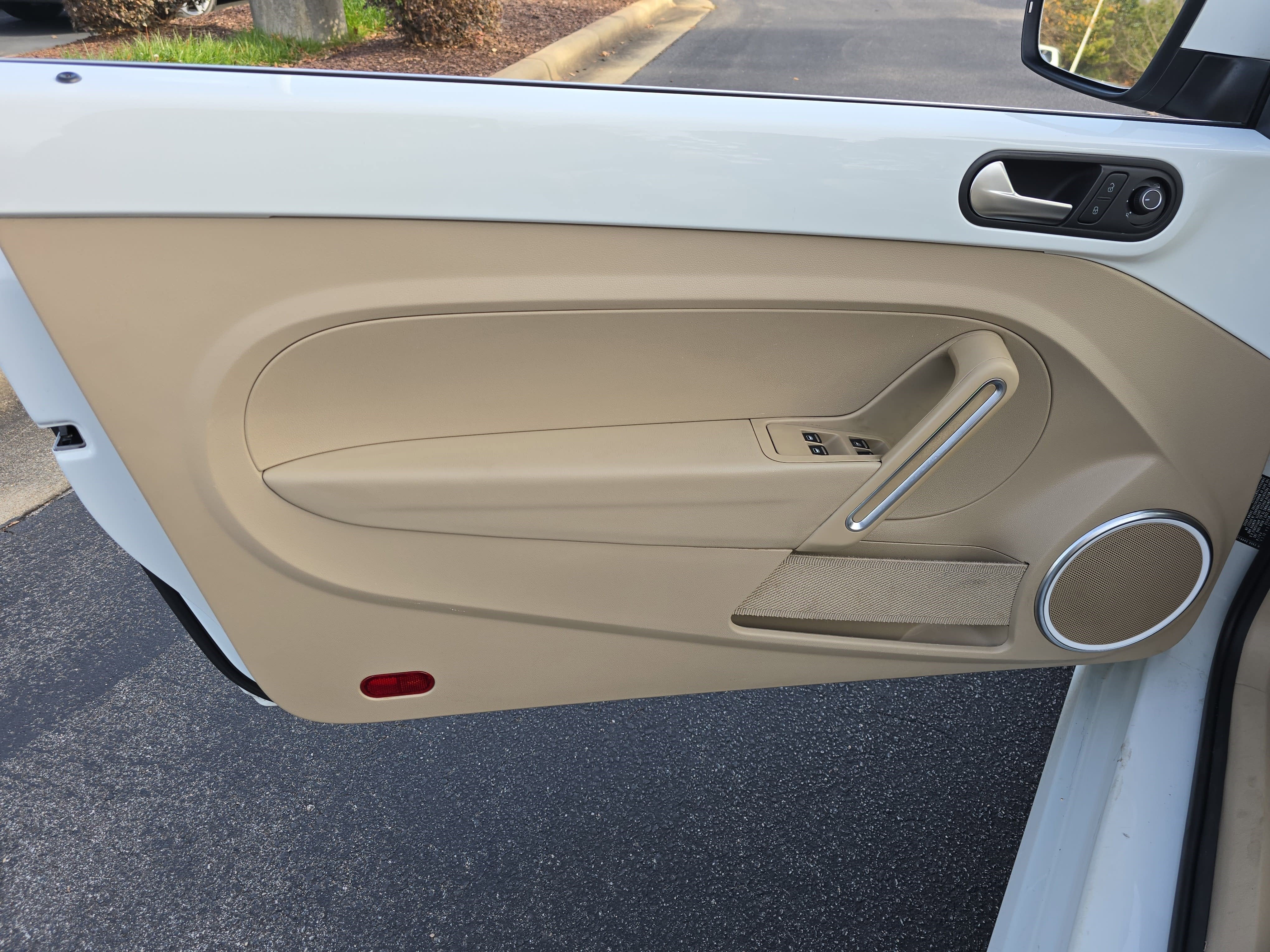 2019 Volkswagen Beetle Convertible S Auto