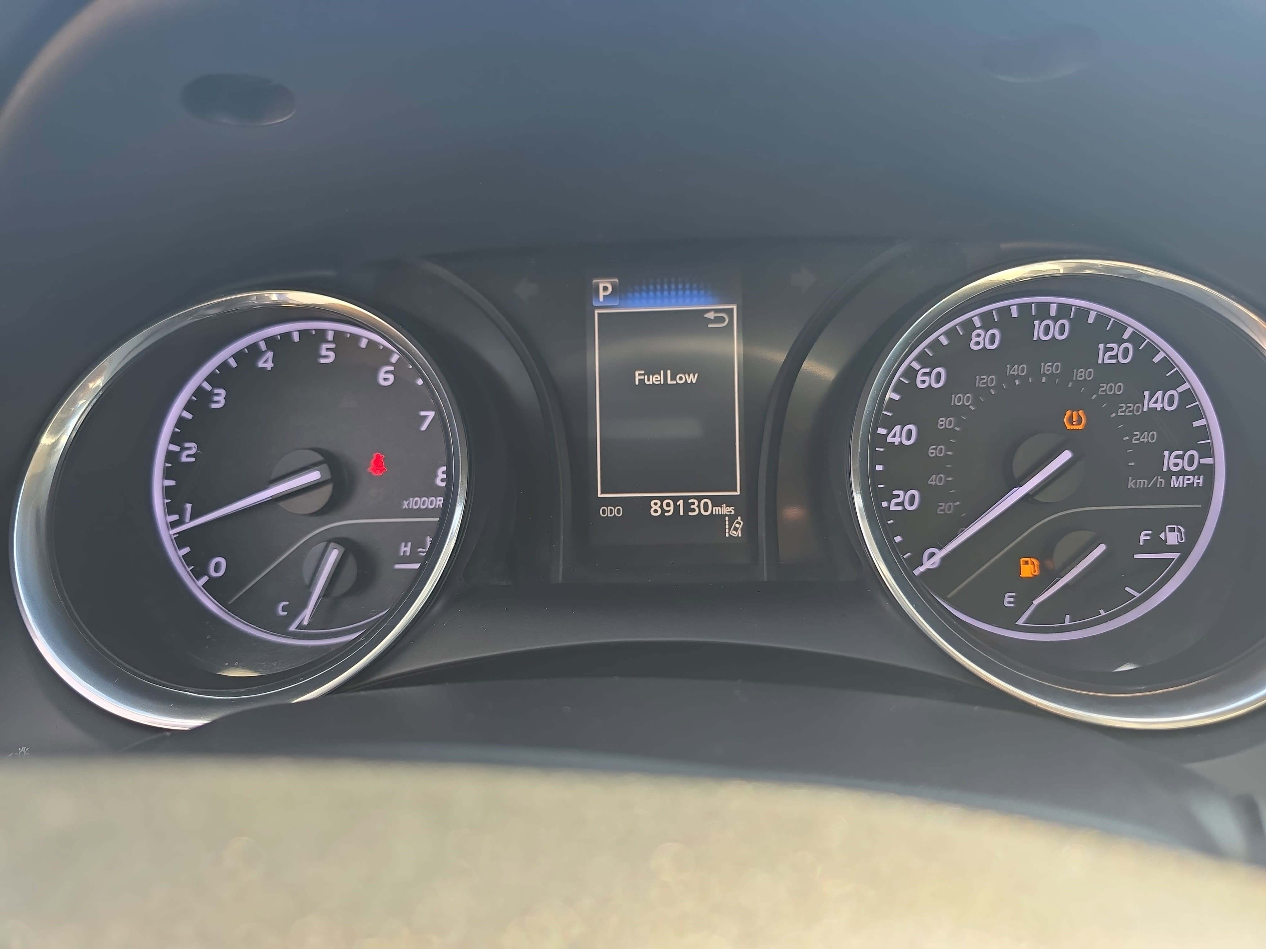 2020 Toyota Camry SE Auto