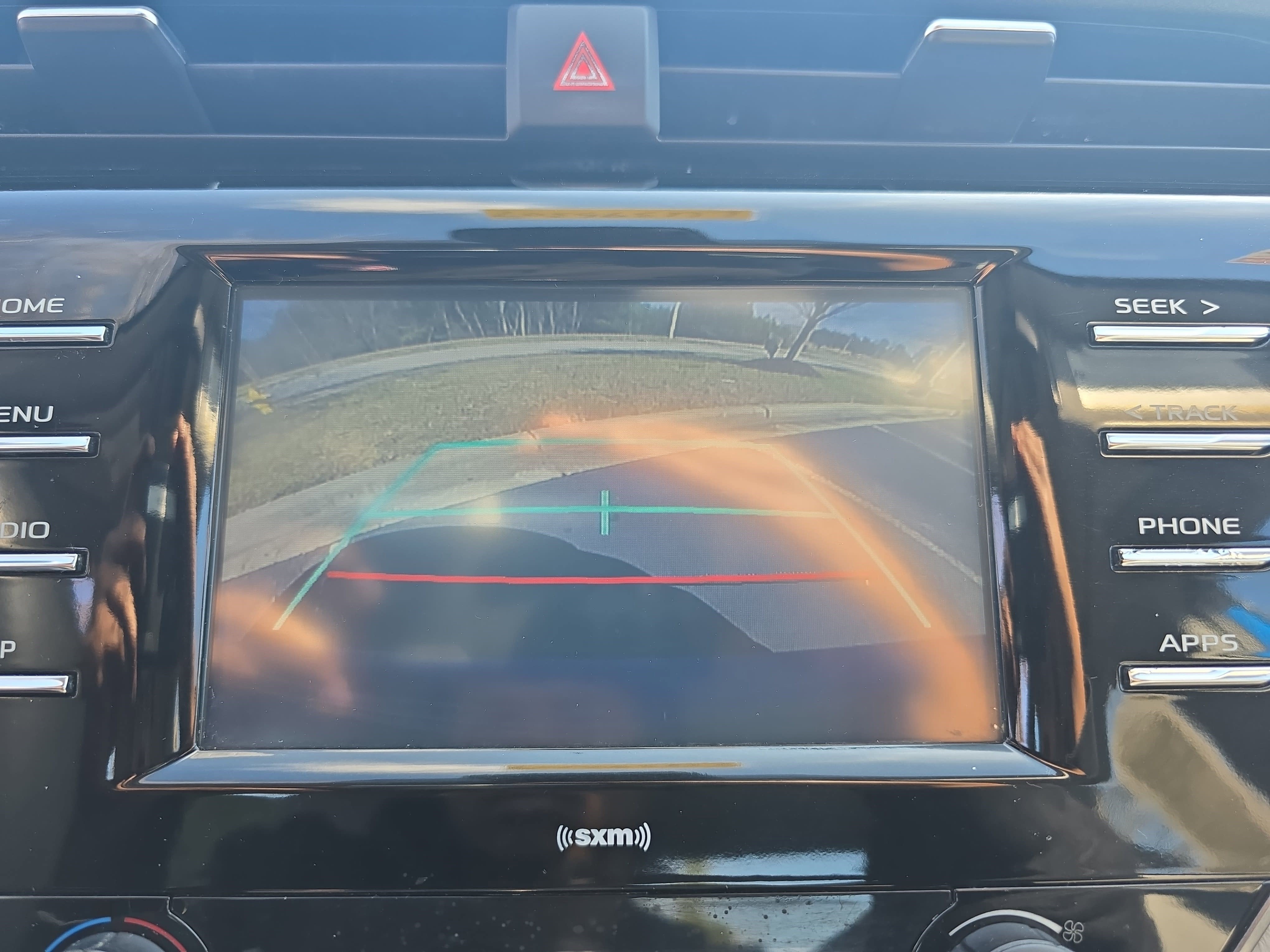 2020 Toyota Camry SE Auto