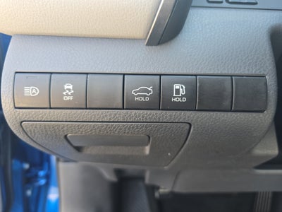 2020 Toyota Camry SE Auto