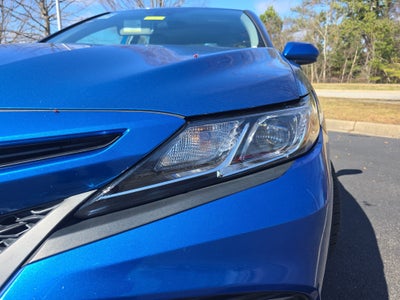 2020 Toyota Camry SE Auto