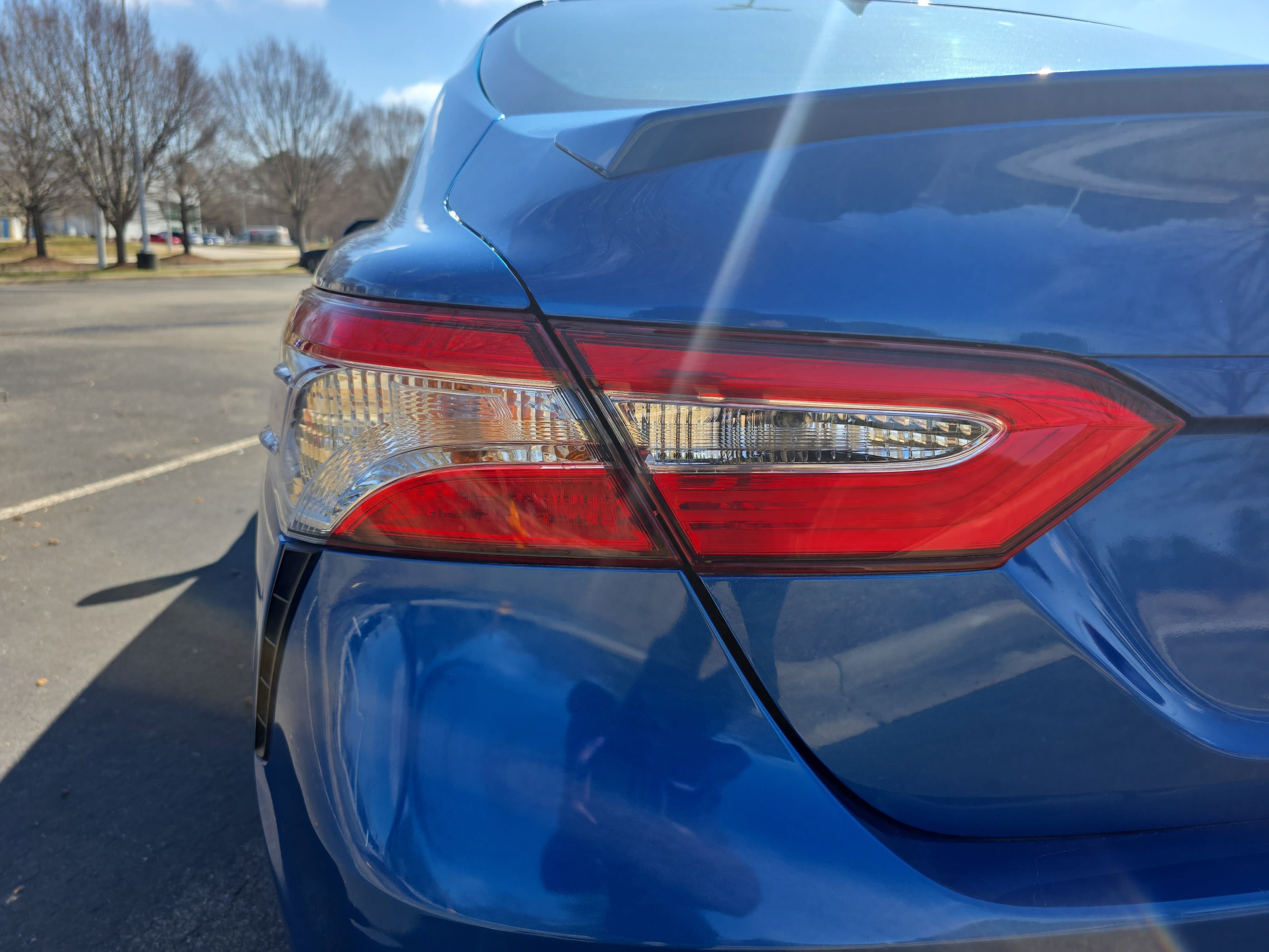 2020 Toyota Camry SE Auto