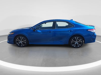 2020 Toyota Camry SE Auto