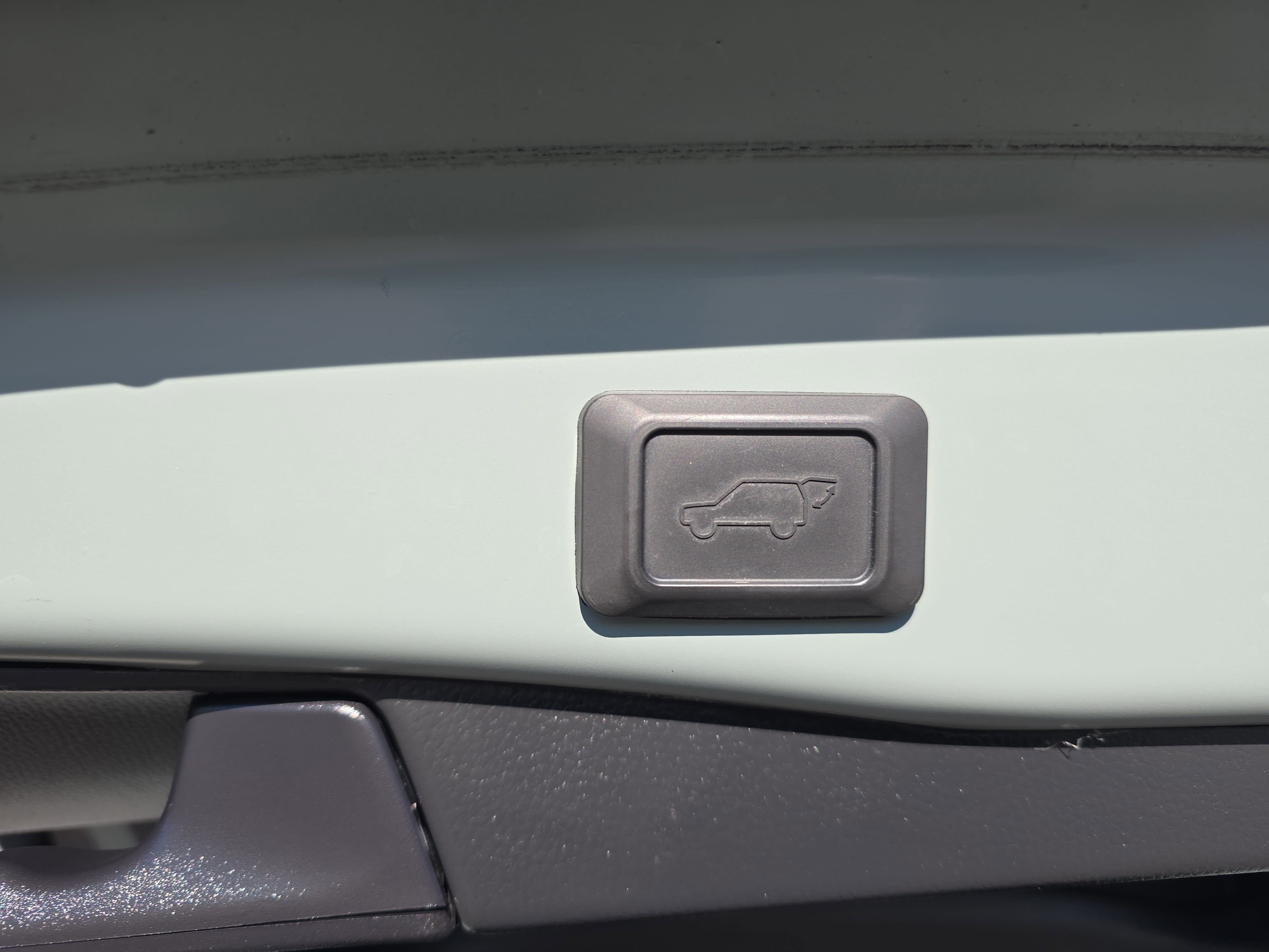 2023 Toyota RAV4 Hybrid XLE Premium AWD