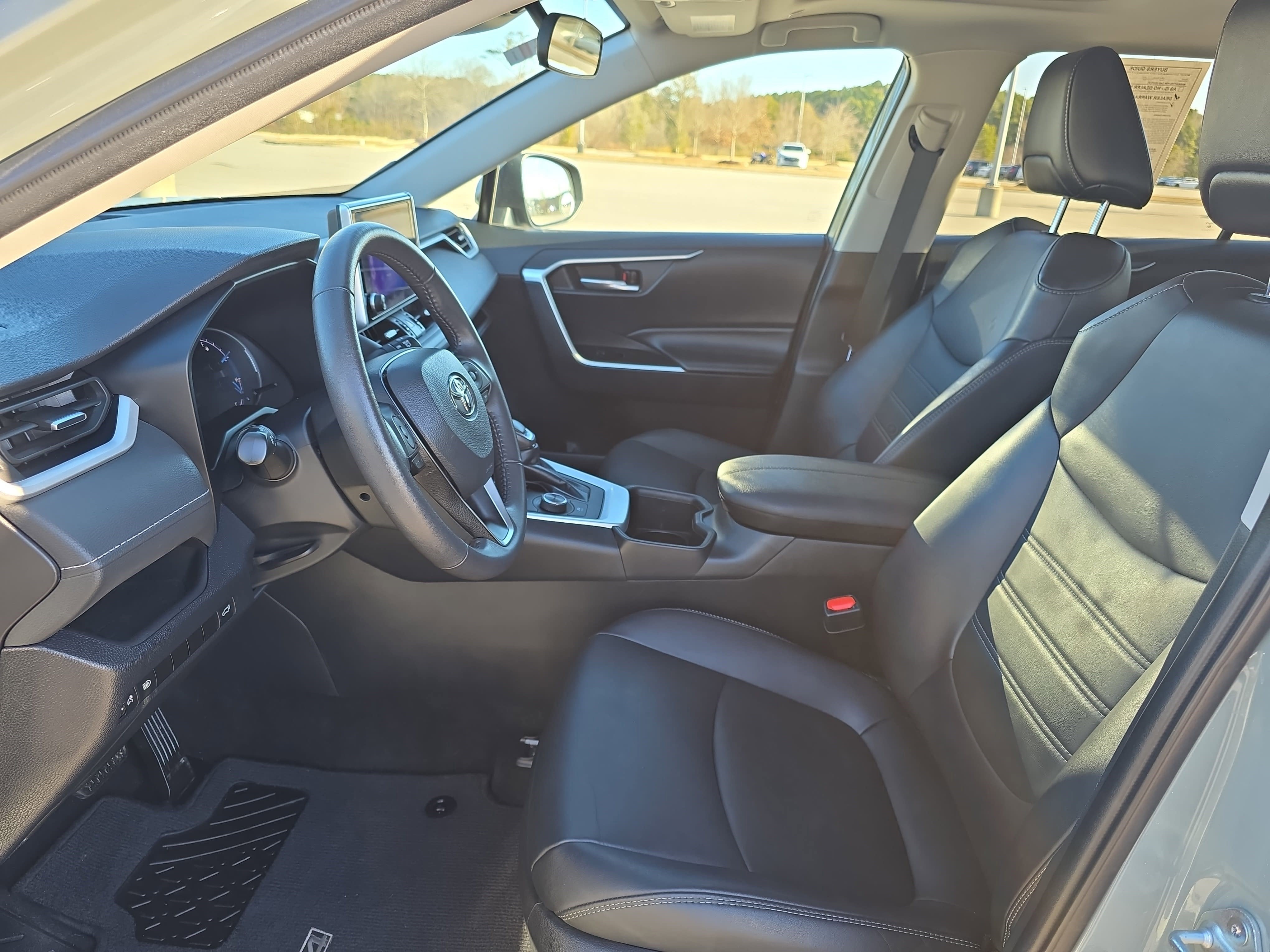 2023 Toyota RAV4 Hybrid XLE Premium AWD