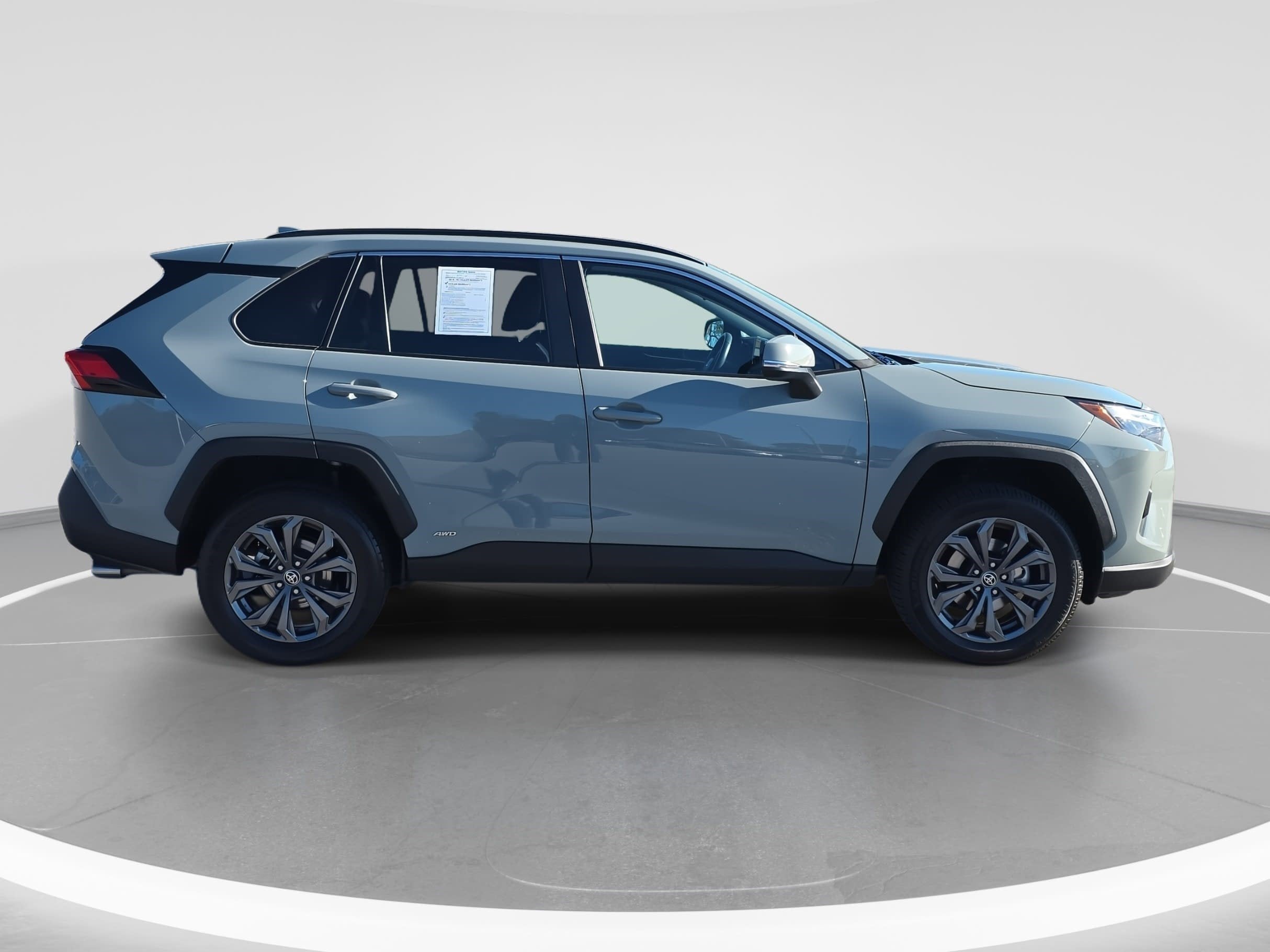 2023 Toyota RAV4 Hybrid XLE Premium AWD