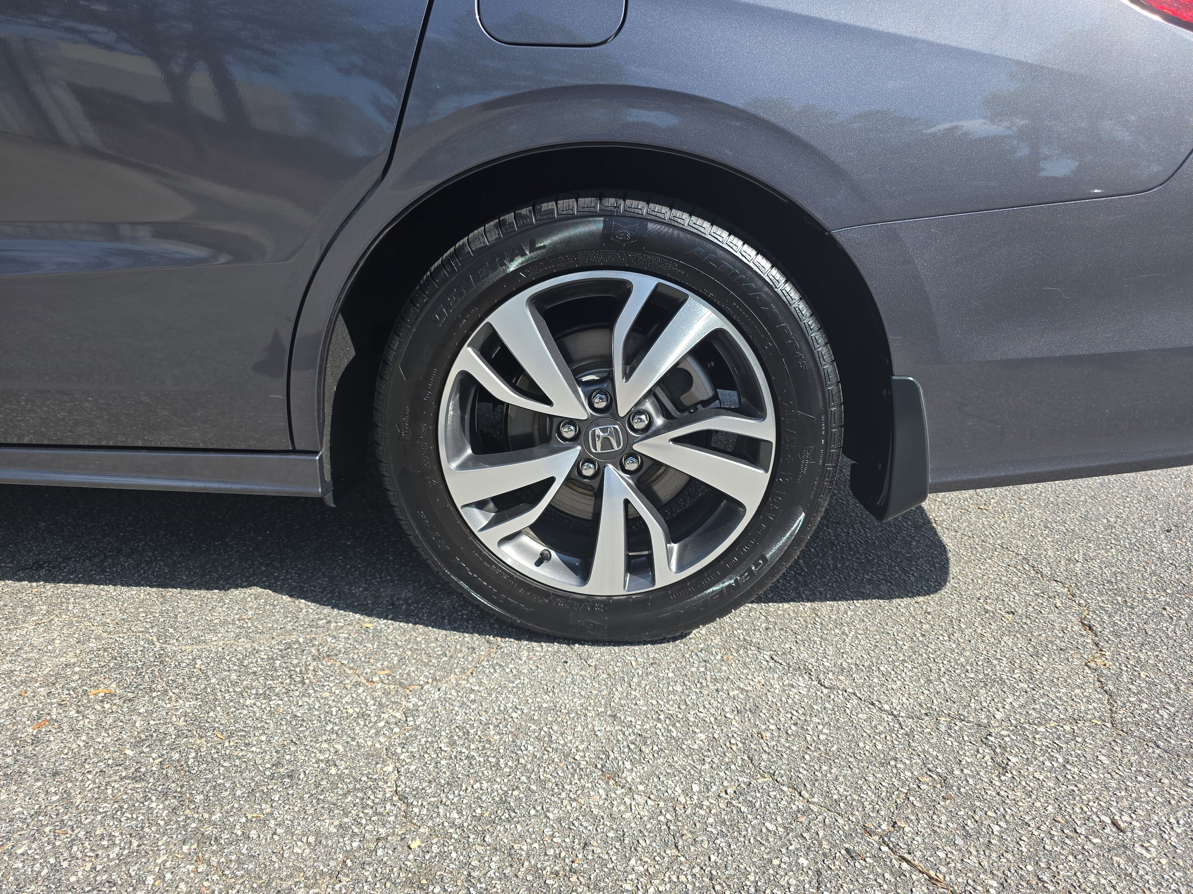 2023 Honda Odyssey Touring Auto