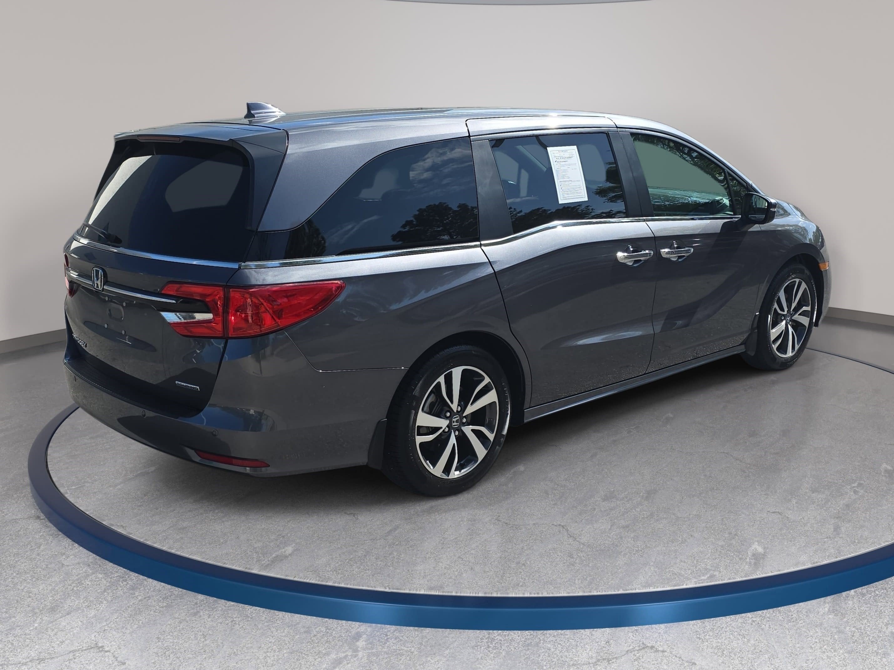 2023 Honda Odyssey Touring Auto