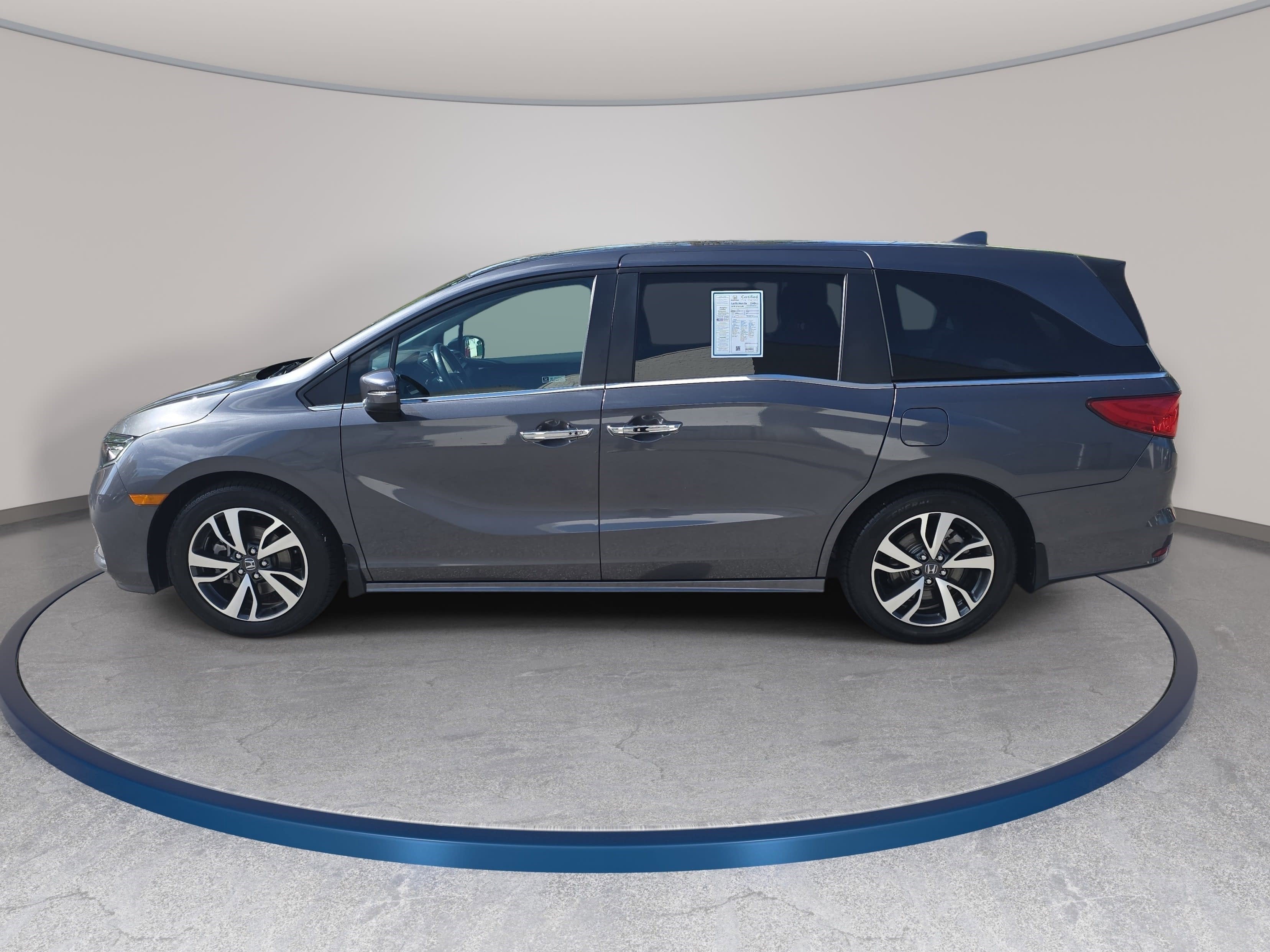 2023 Honda Odyssey Touring Auto