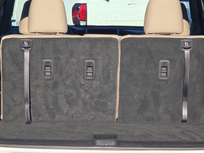 2016 Honda Pilot AWD 4dr Touring w/RES & Navi