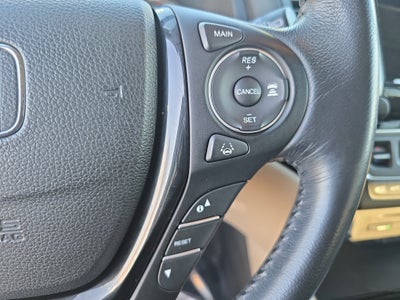 2016 Honda Pilot AWD 4dr Touring w/RES & Navi