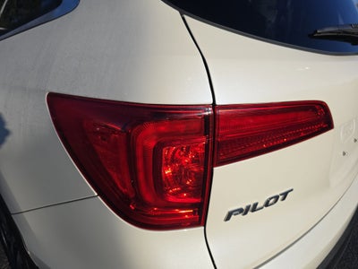 2016 Honda Pilot AWD 4dr Touring w/RES & Navi