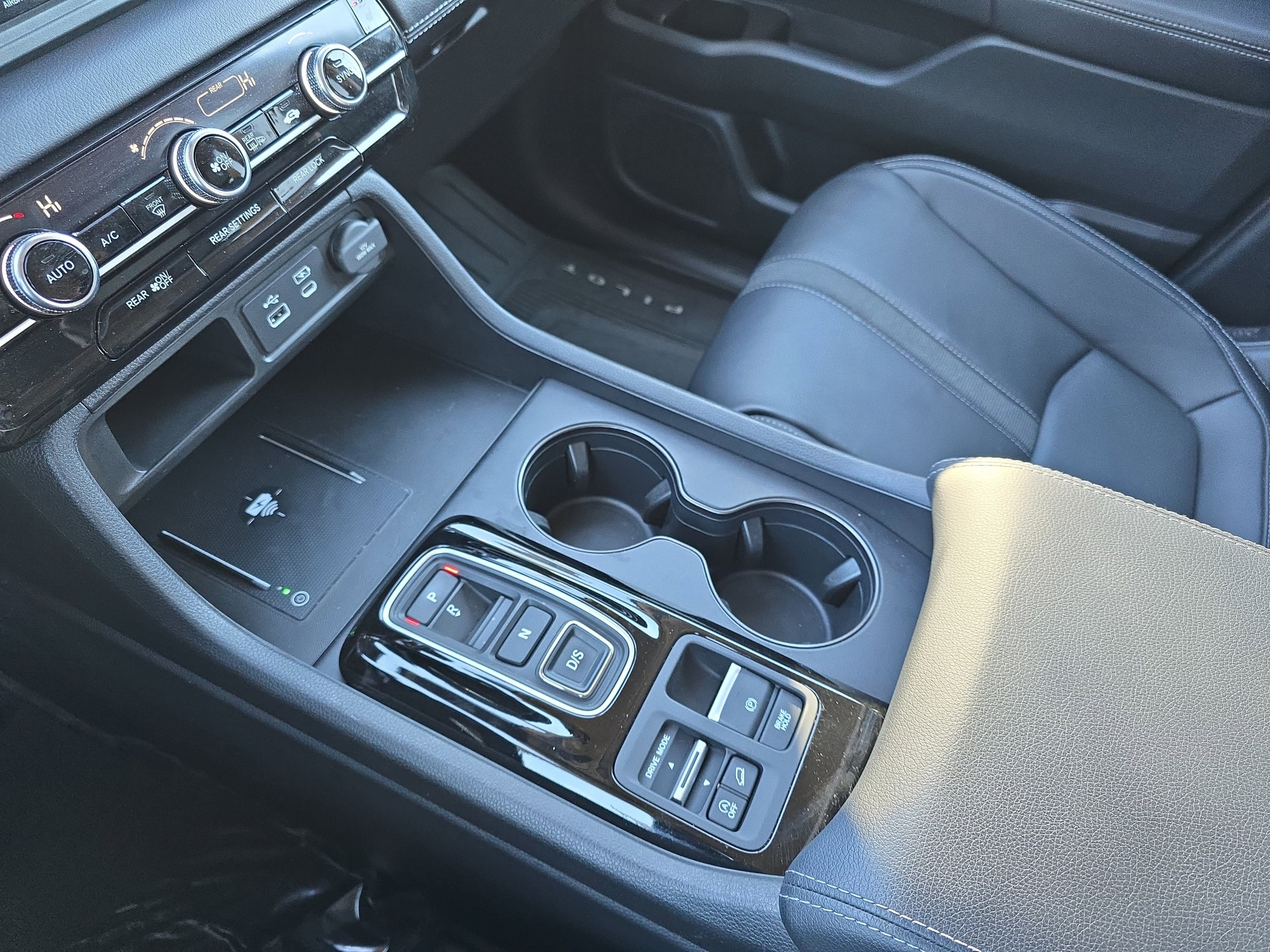 2023 Honda Pilot EX-L 8 Passenger AWD