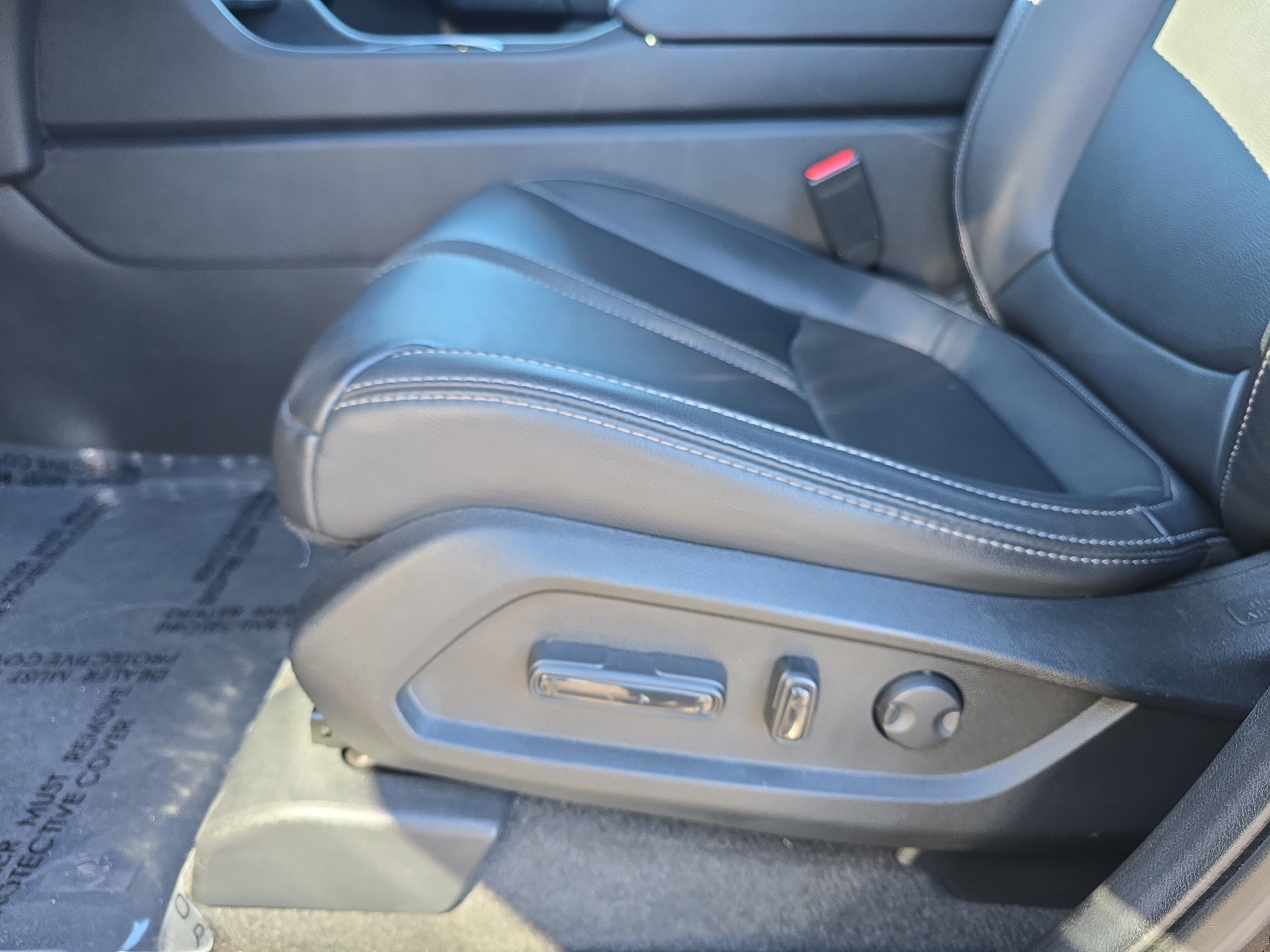 2023 Honda Pilot EX-L 8 Passenger AWD