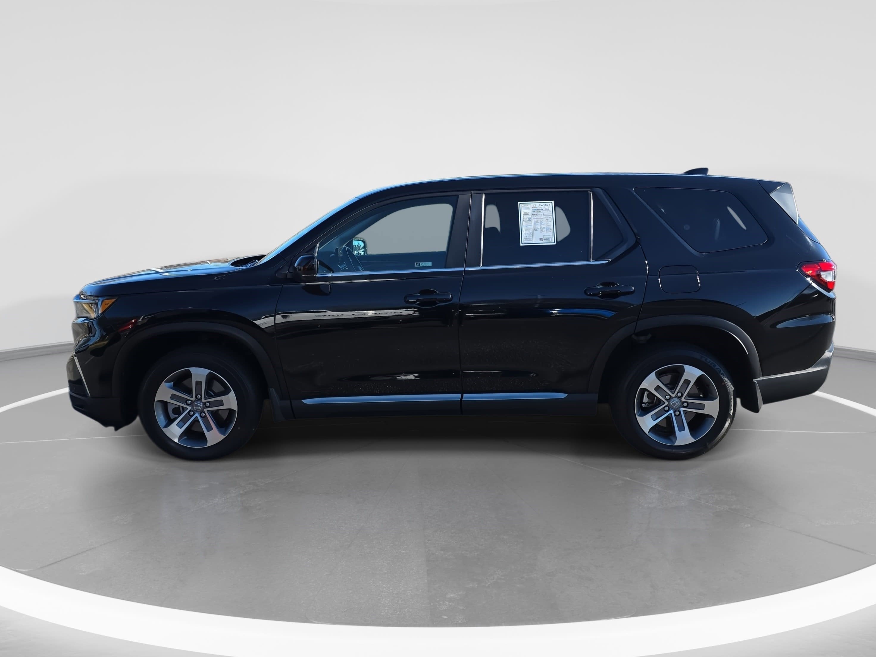 2023 Honda Pilot EX-L 8 Passenger AWD