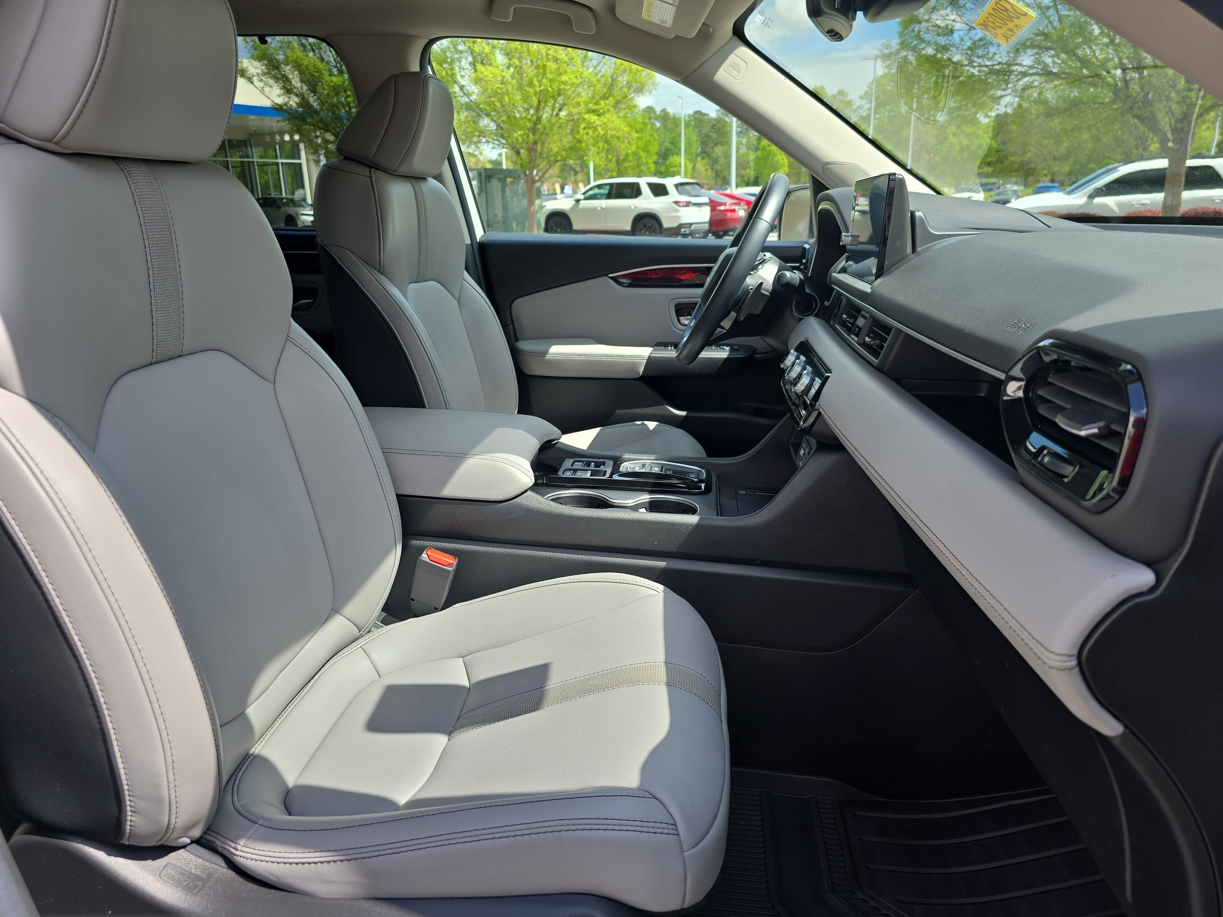 2025 Honda Pilot Touring 2WD