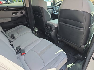 2025 Honda Pilot Touring 2WD