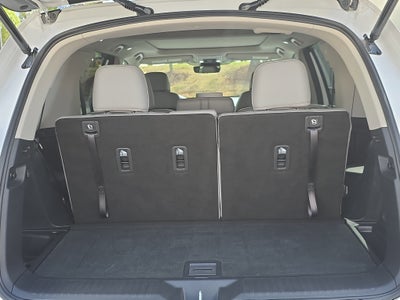 2025 Honda Pilot Touring 2WD