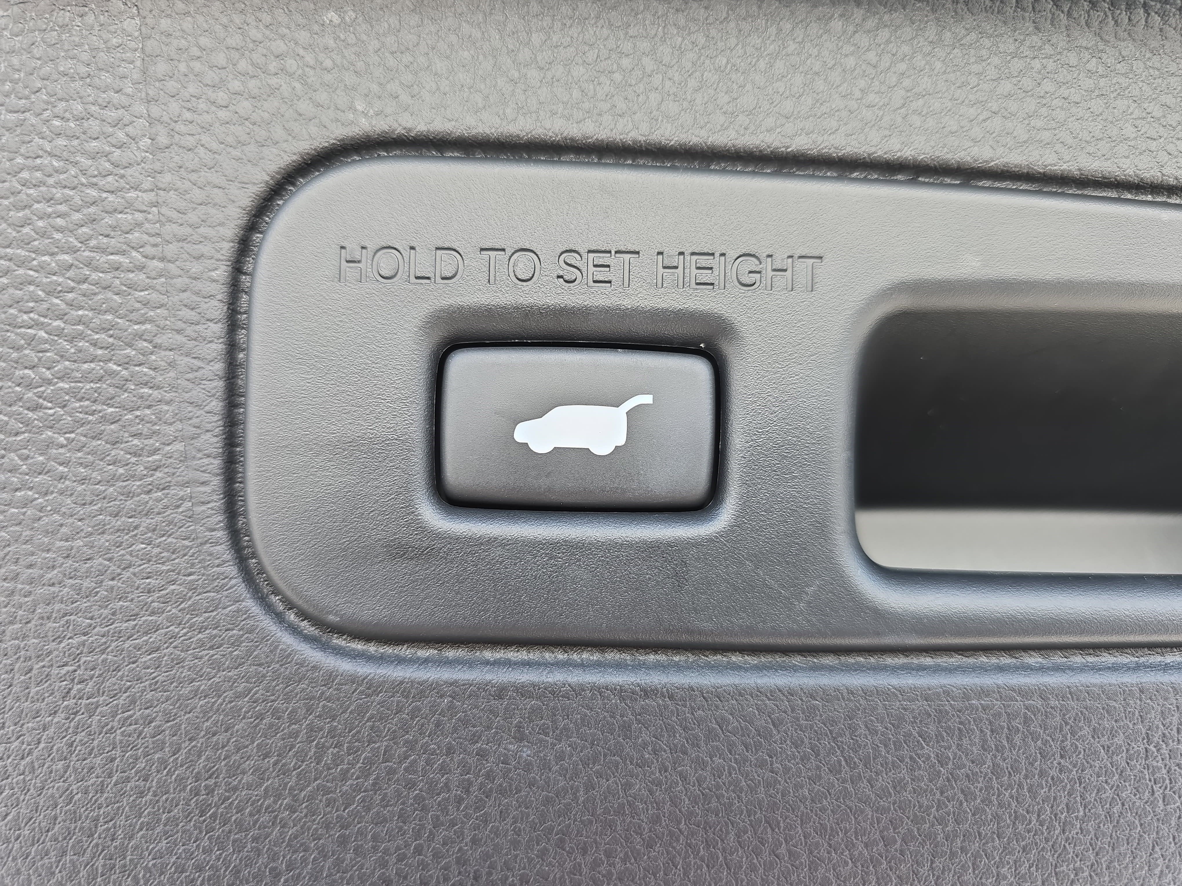 2025 Honda Pilot Touring 2WD