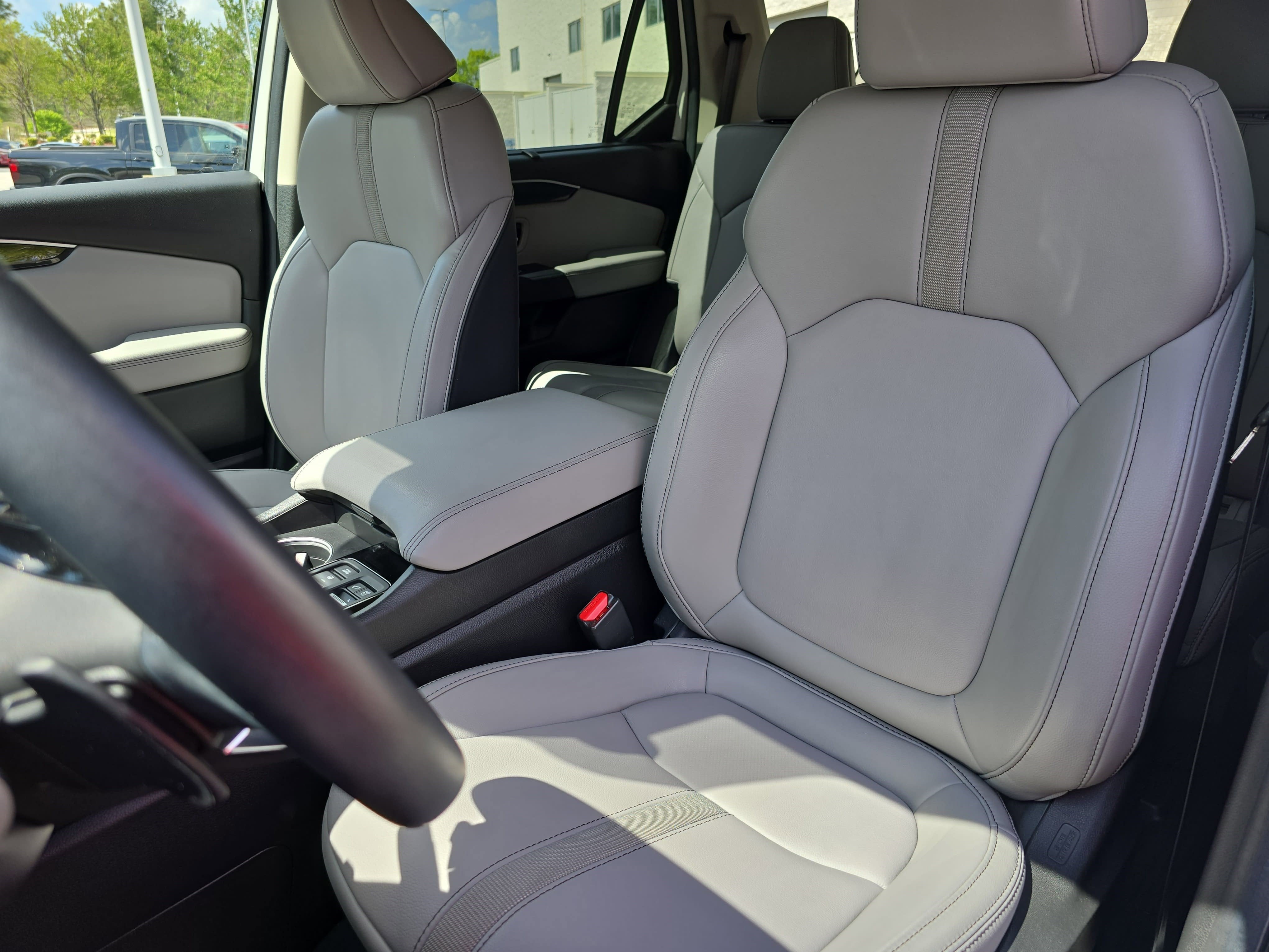 2025 Honda Pilot Touring 2WD