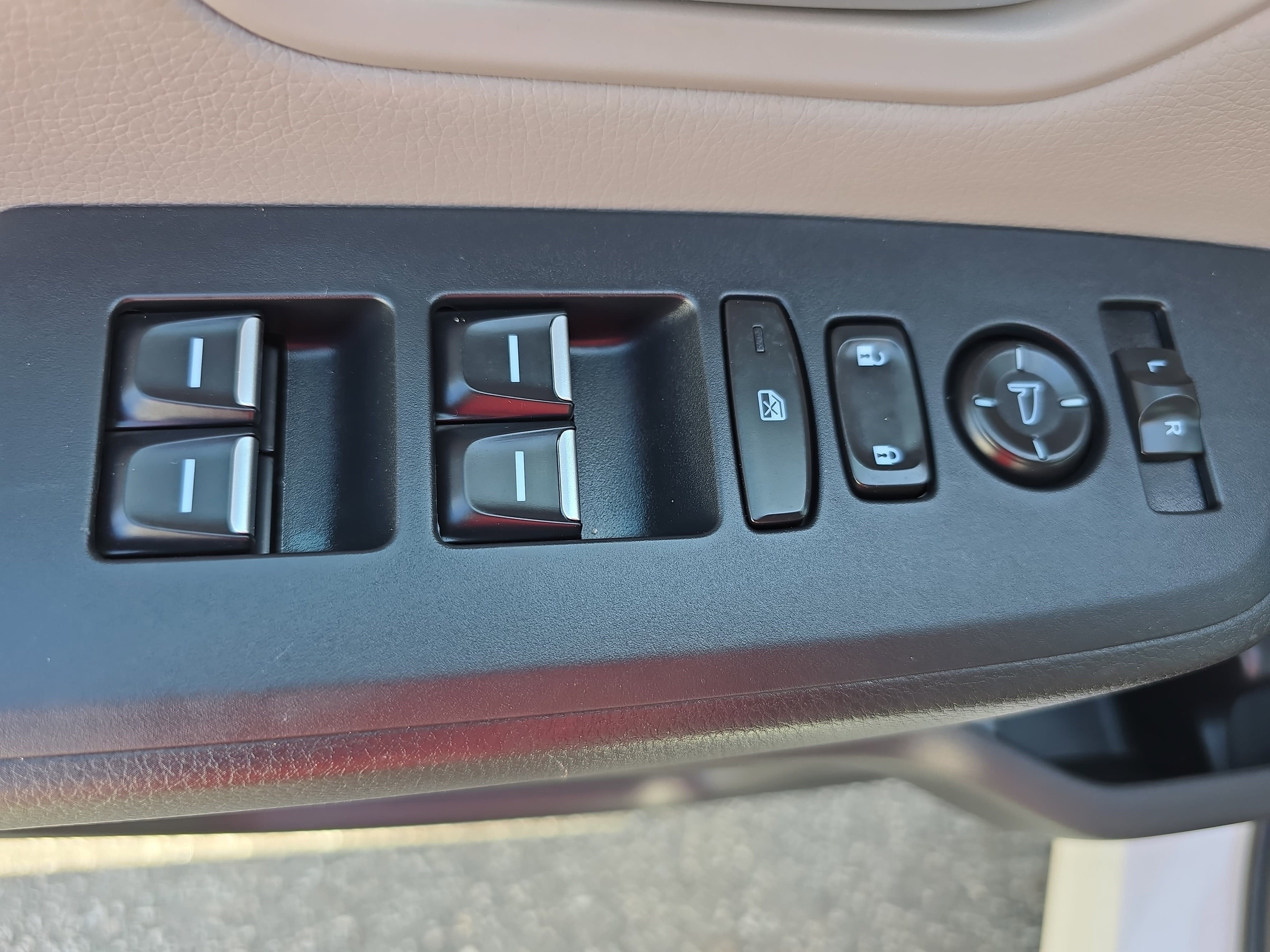 2025 Honda Pilot Touring 2WD