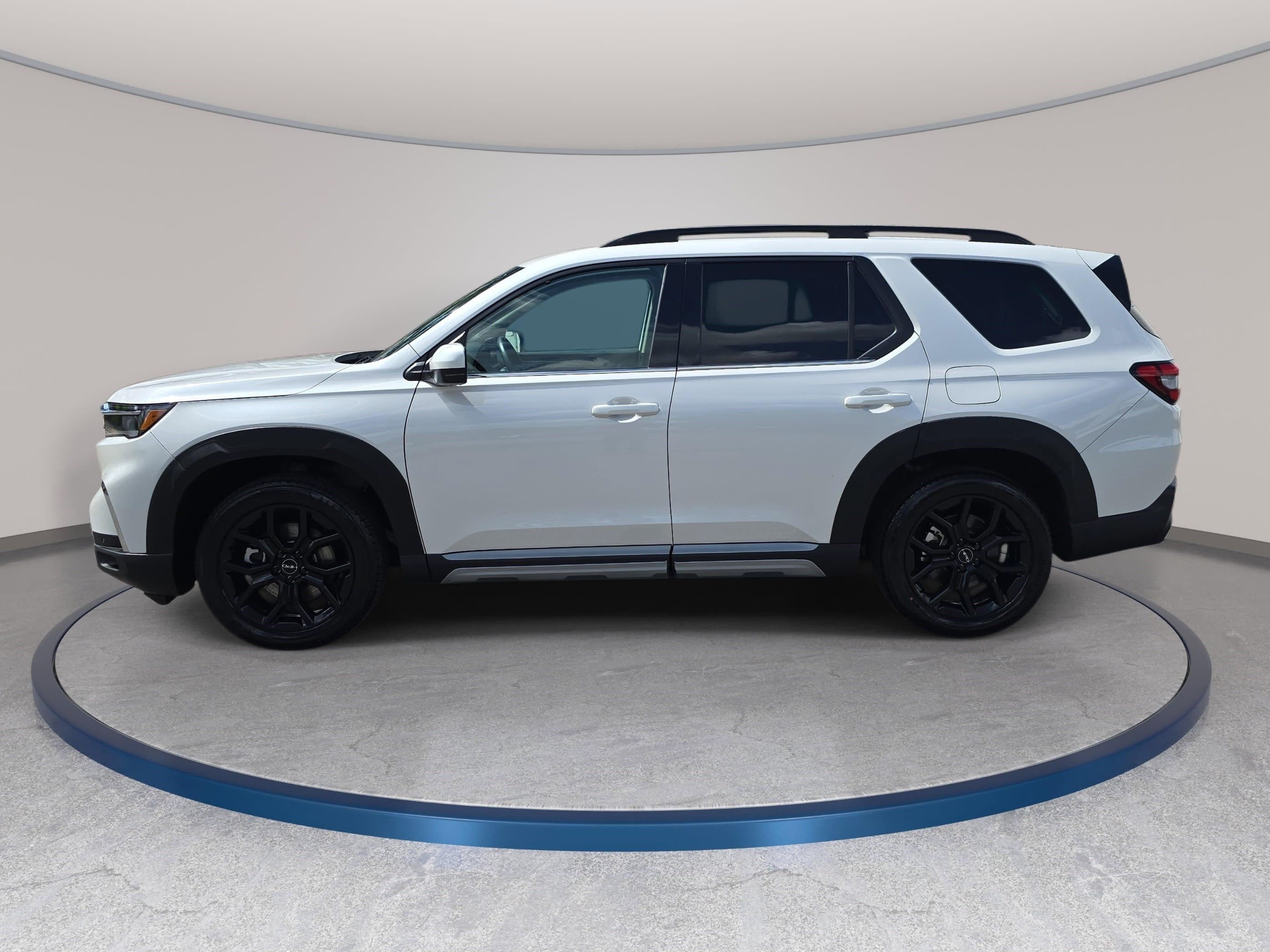 2025 Honda Pilot Touring 2WD