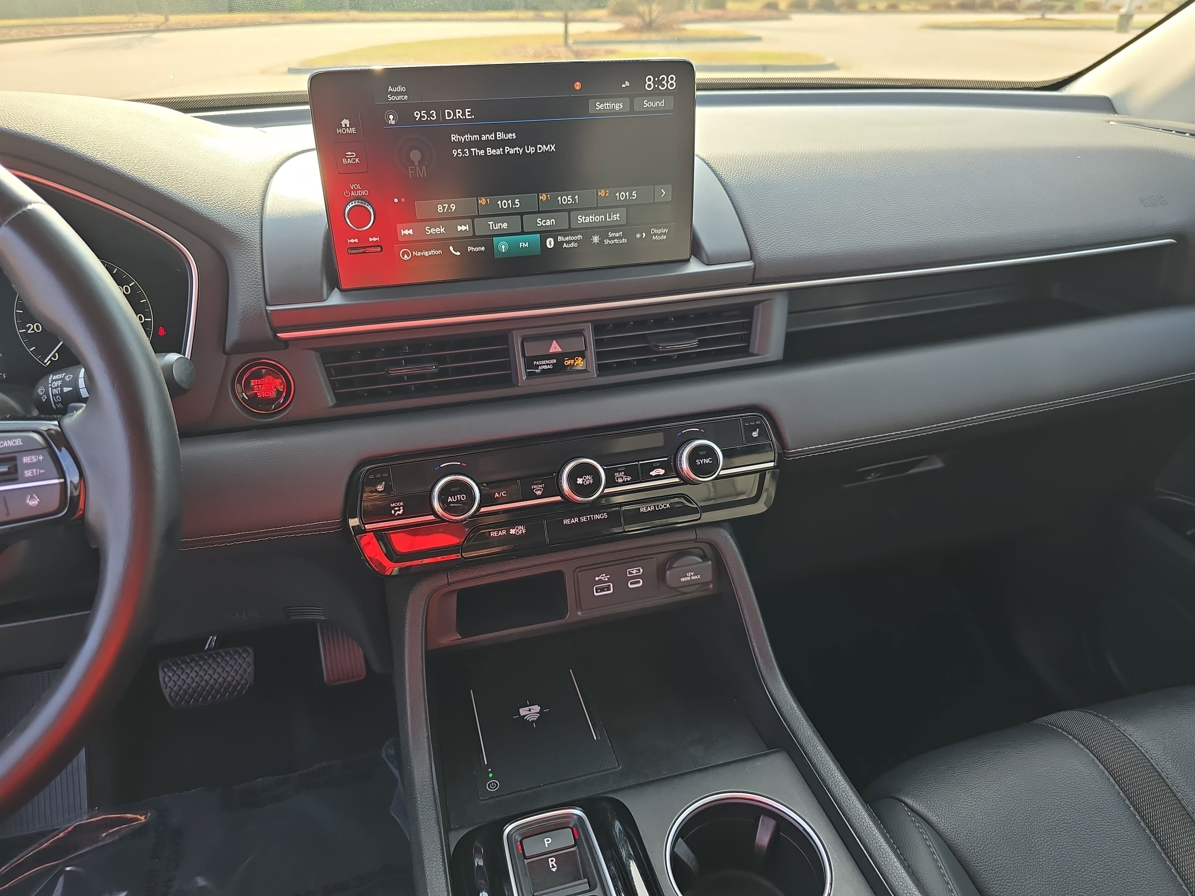 2024 Honda Pilot Touring 2WD