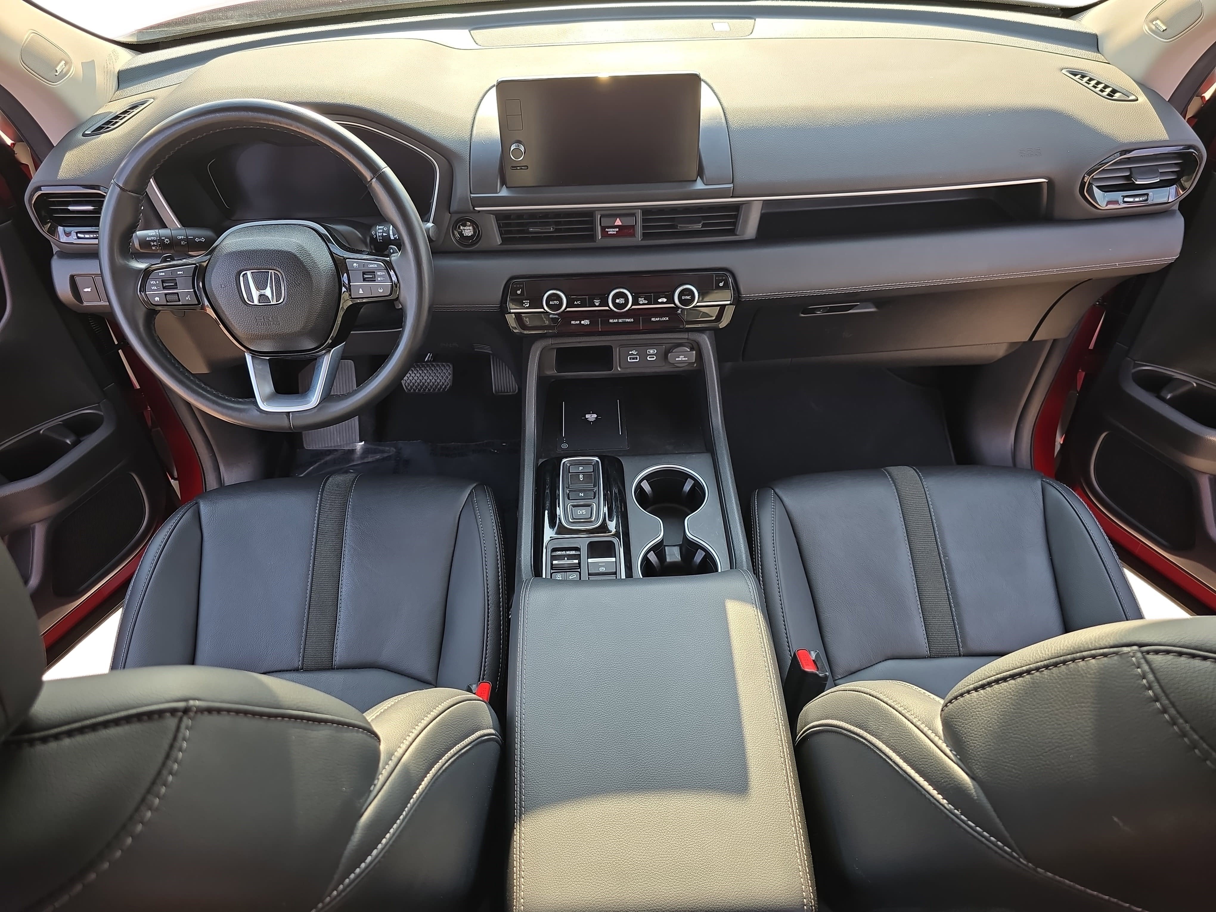 2024 Honda Pilot Touring 2WD