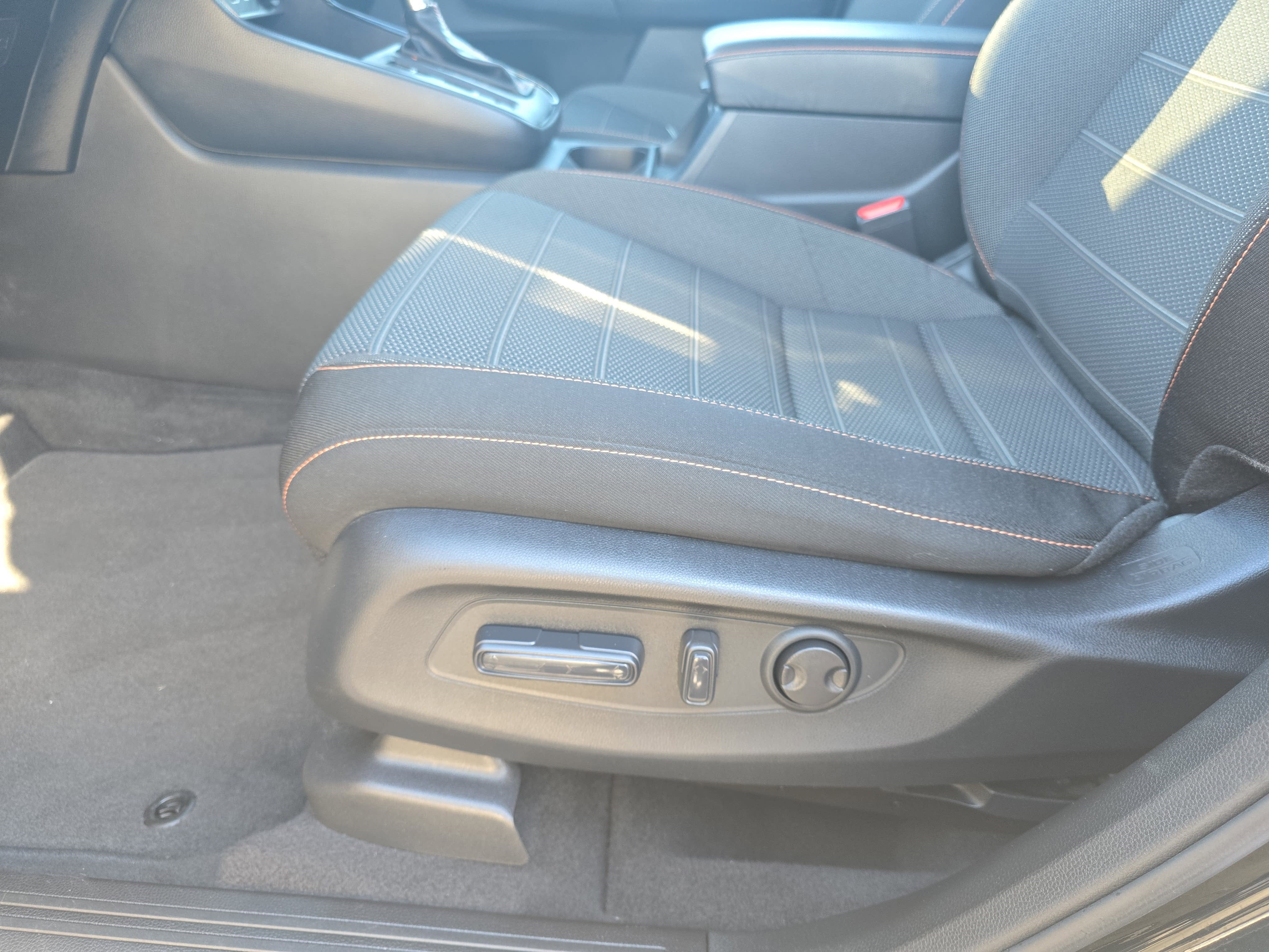 2023 Honda CR-V Hybrid Base