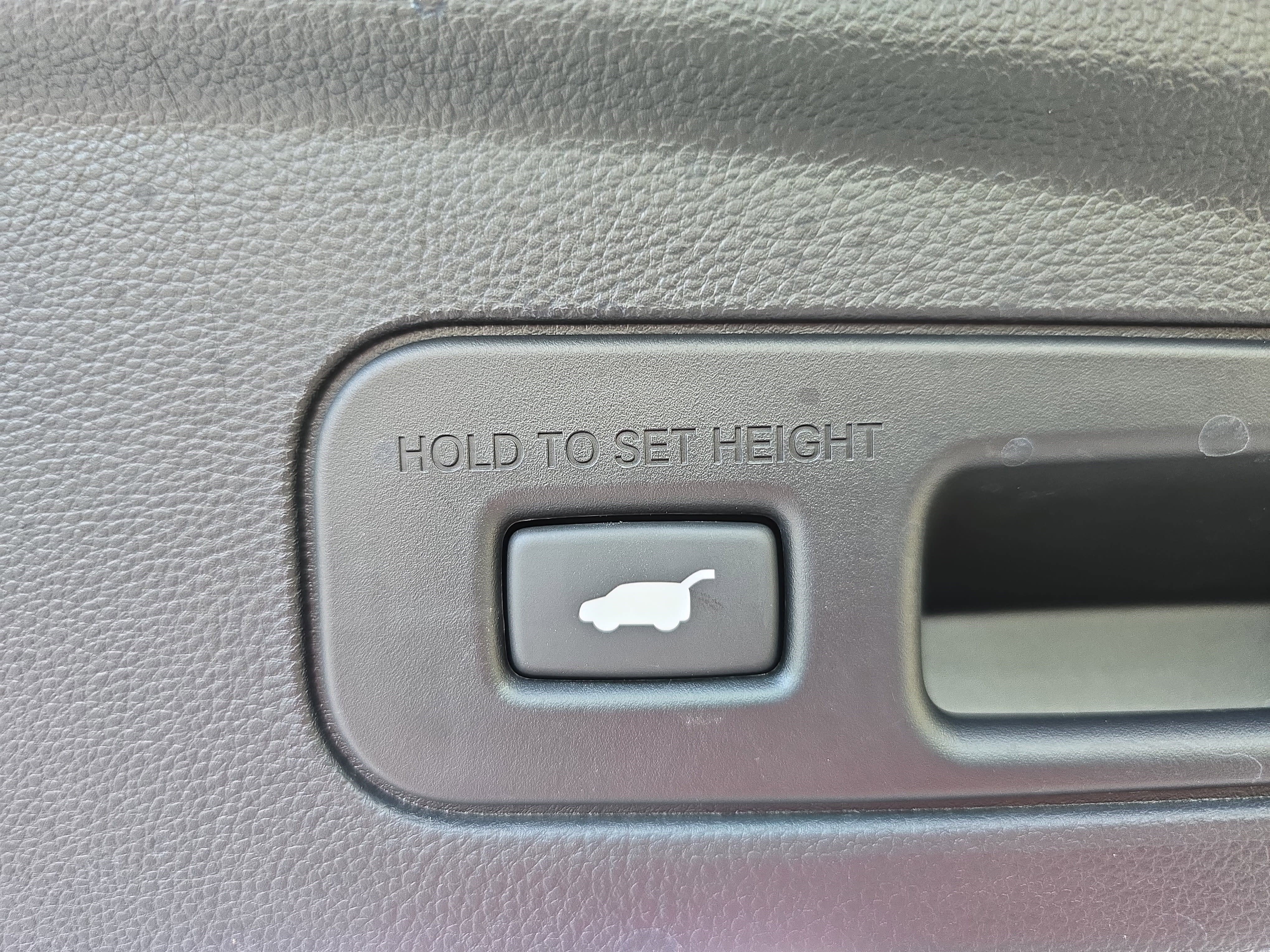 2024 Acura MDX SH-AWD w/Technology Package