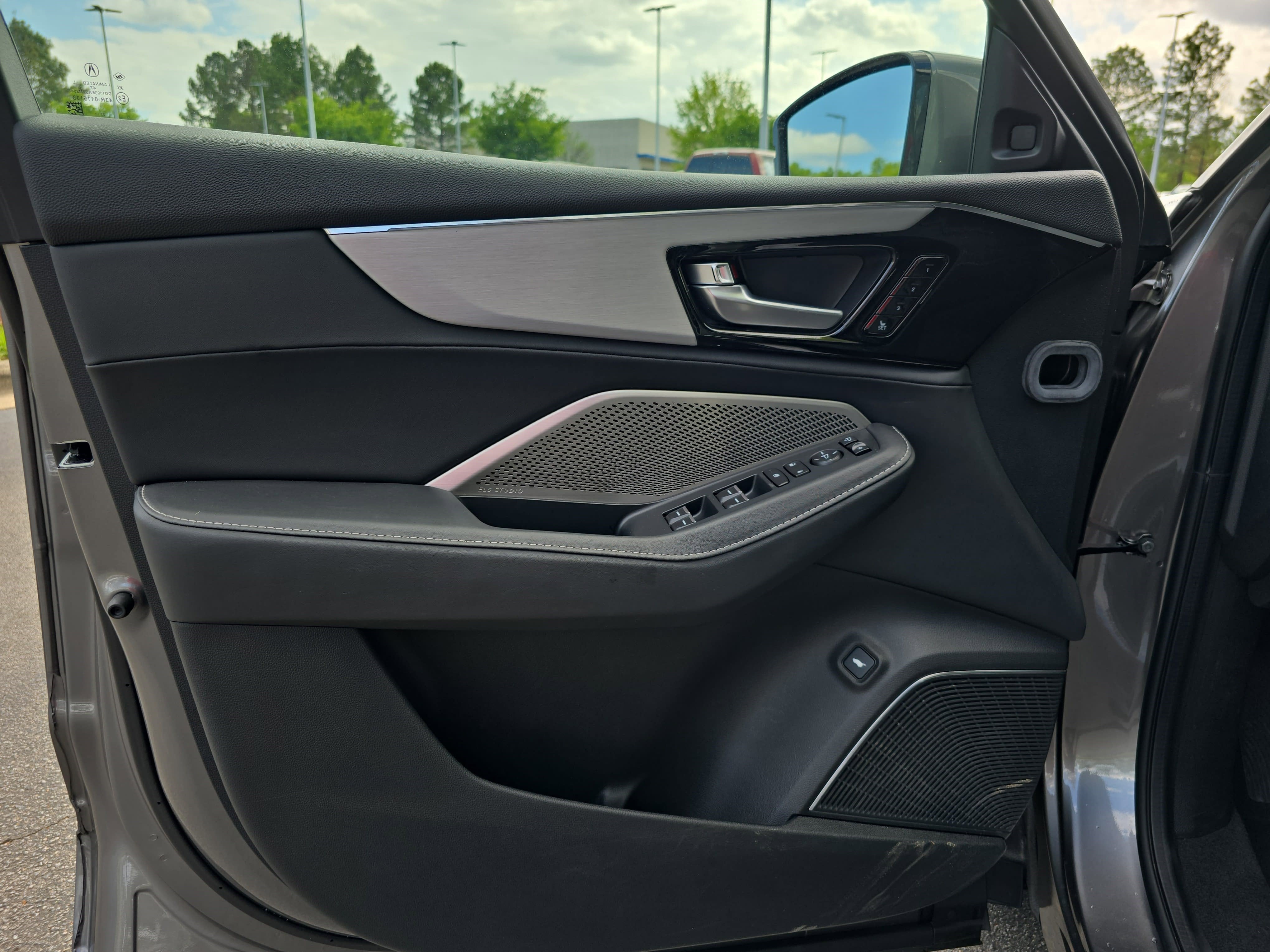 2024 Acura MDX SH-AWD w/Technology Package