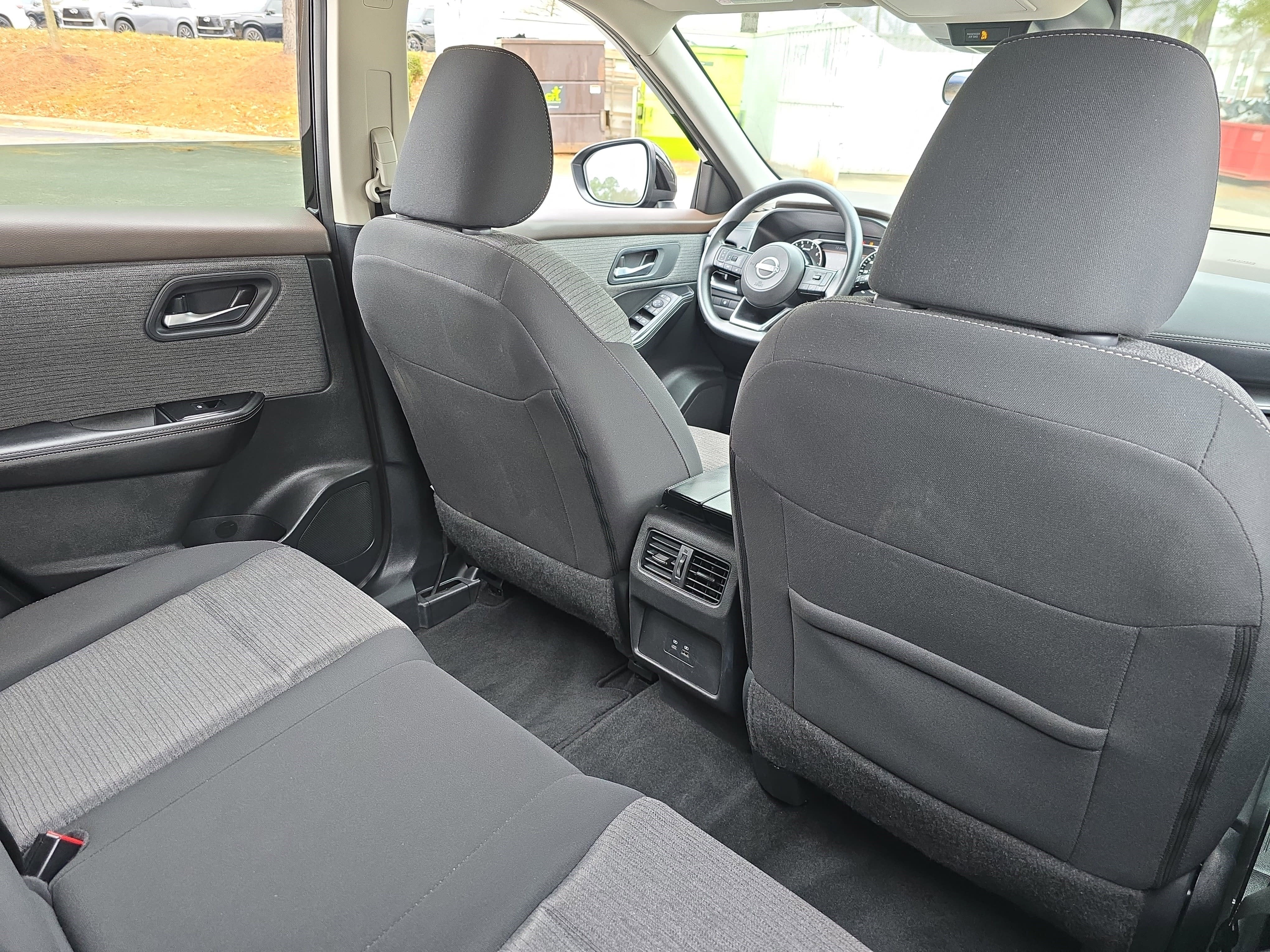 2023 Nissan Rogue AWD SV