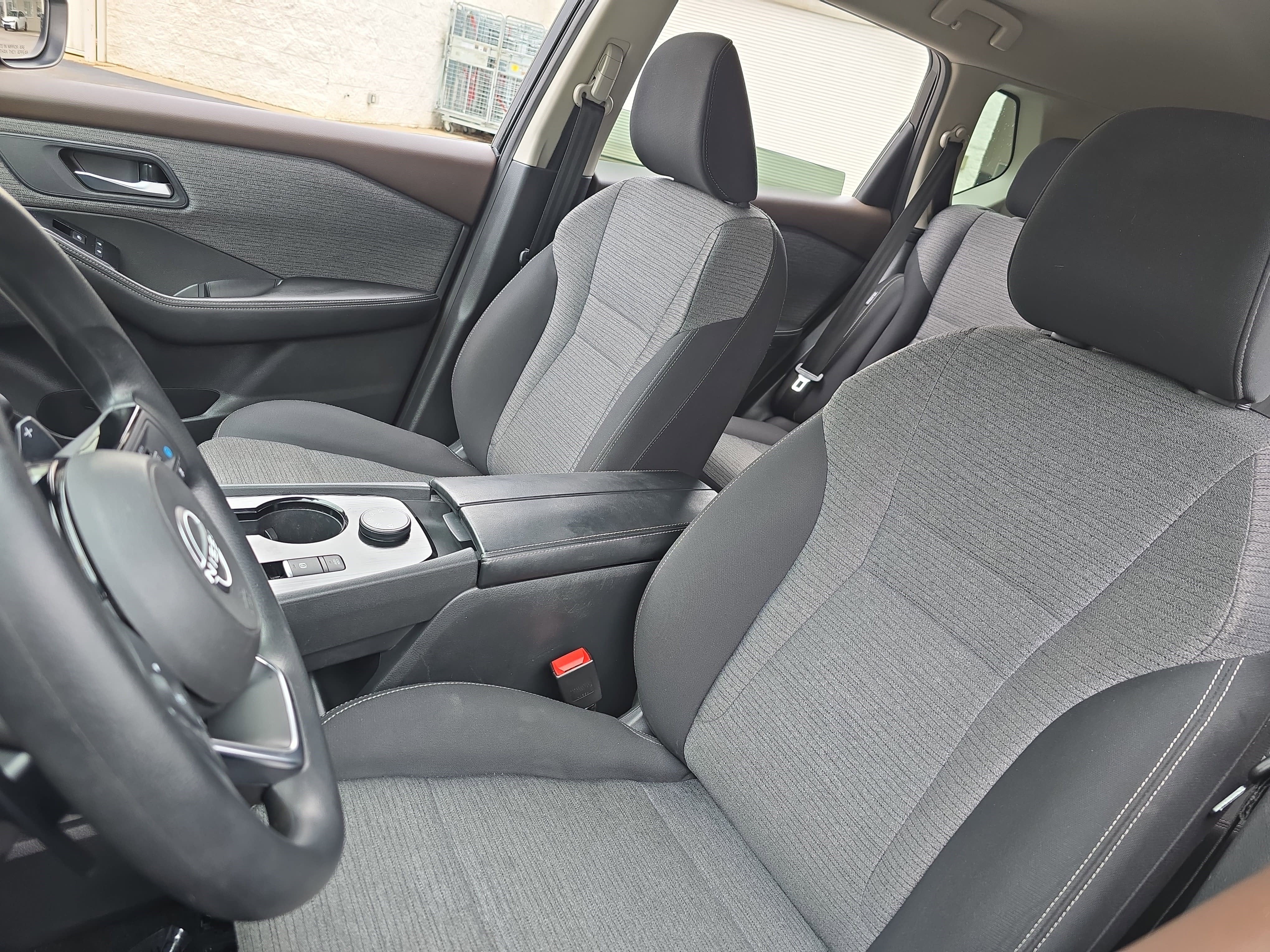 2023 Nissan Rogue AWD SV