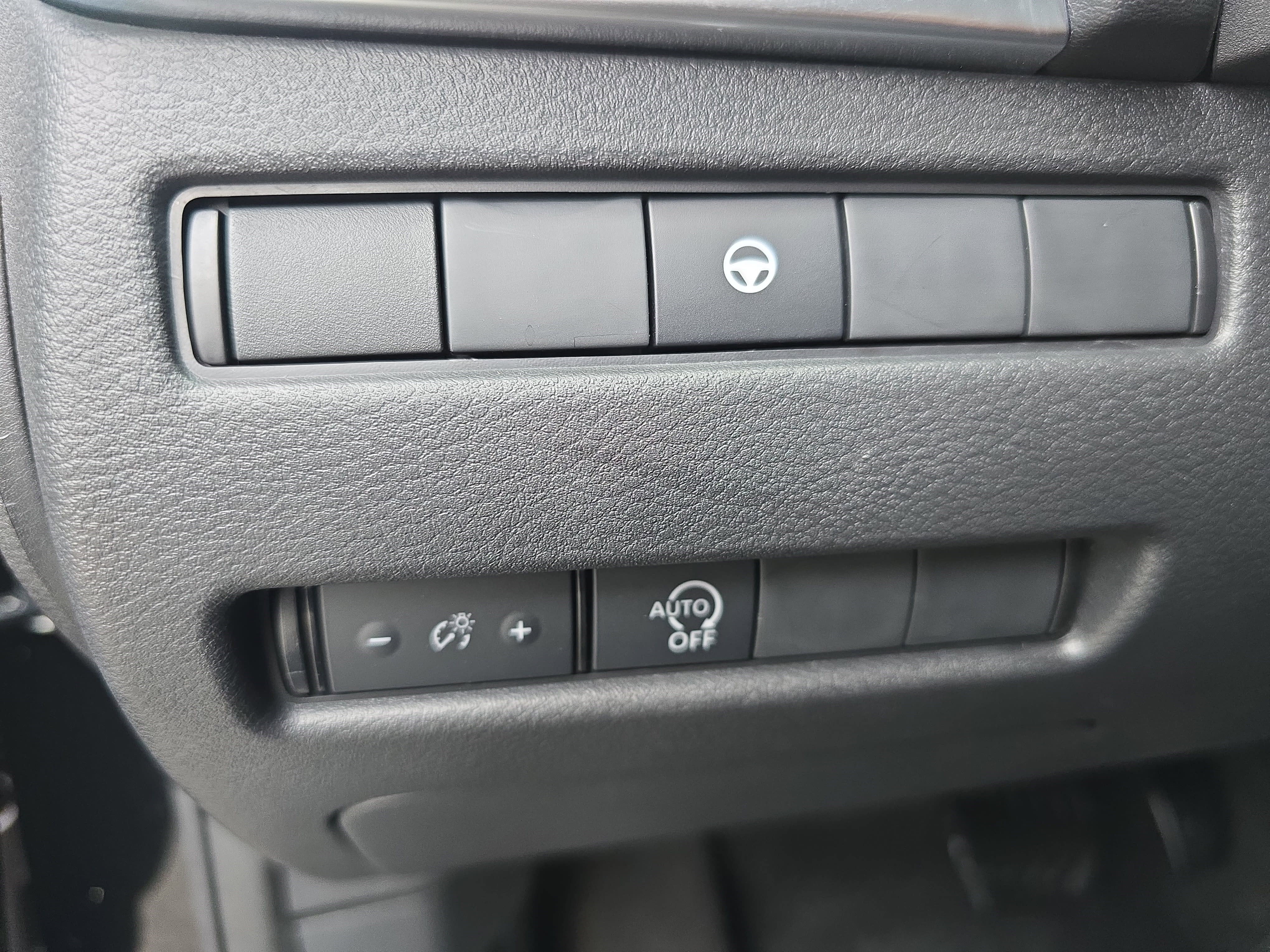 2023 Nissan Rogue AWD SV