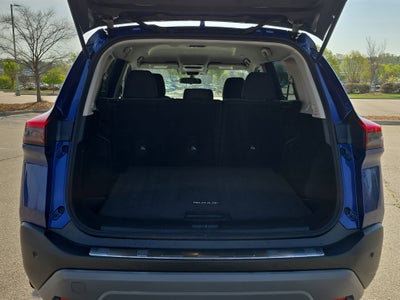 2022 Nissan Rogue AWD SV