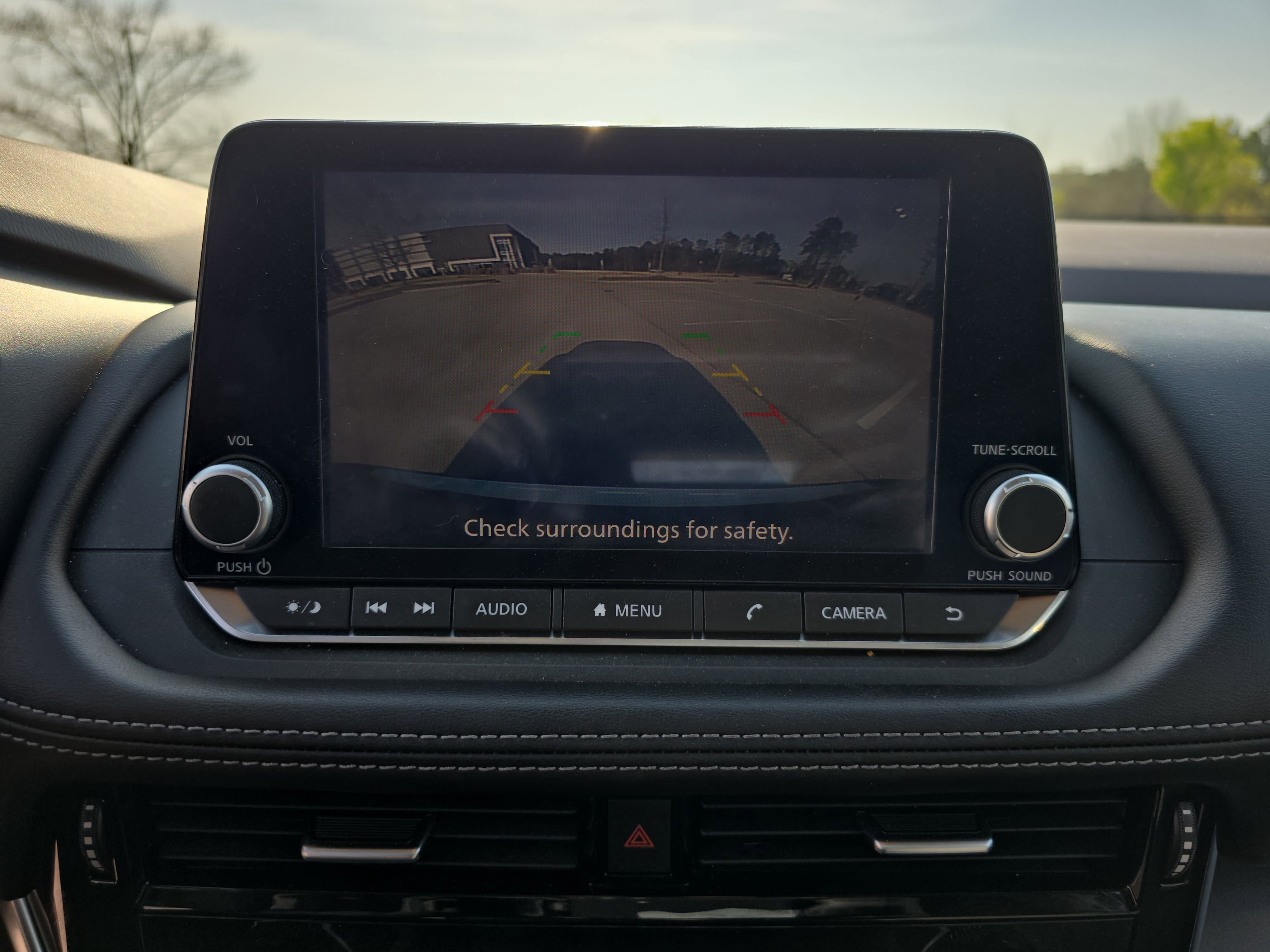 2022 Nissan Rogue AWD SV