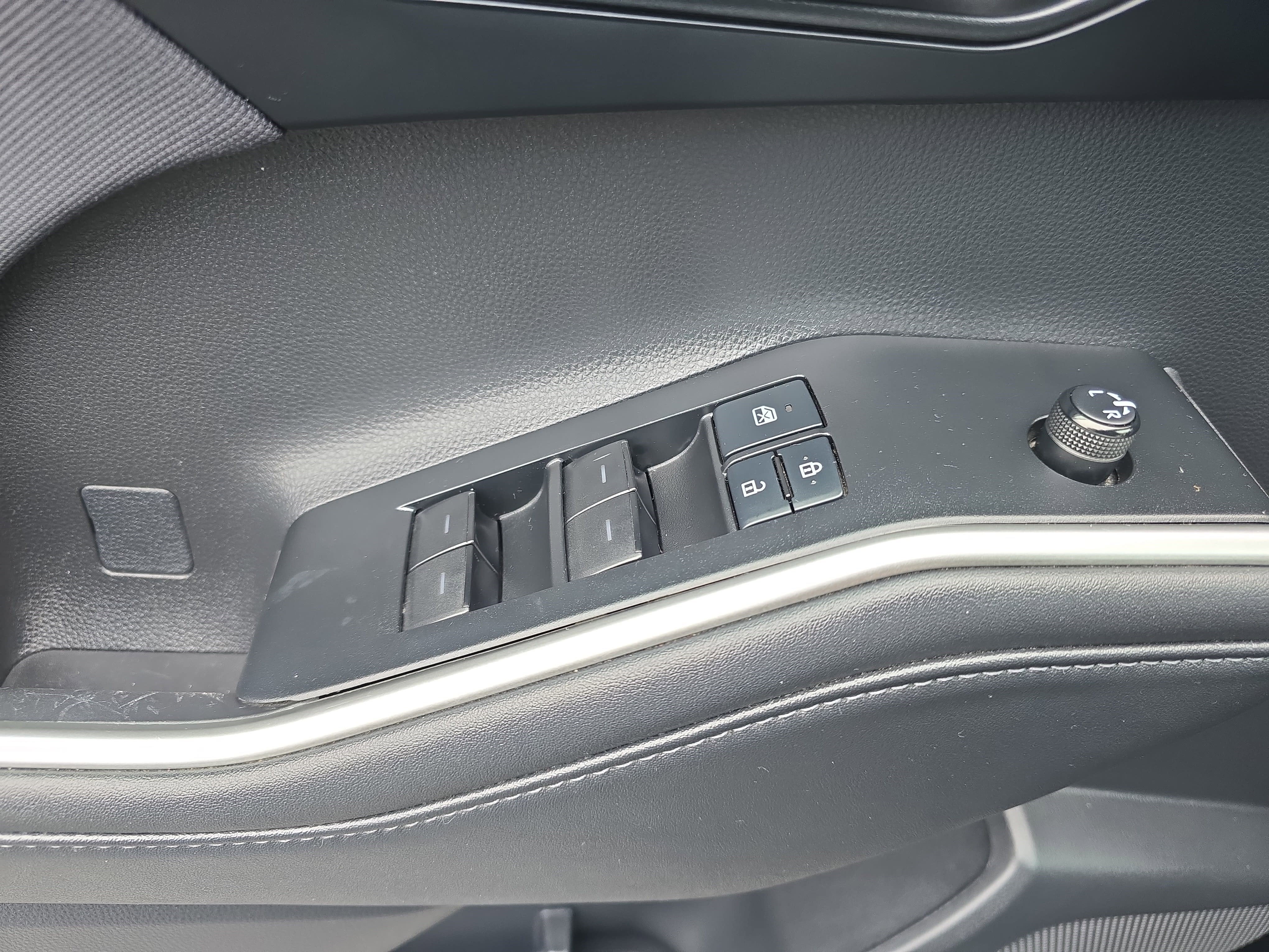 2021 Toyota Highlander L AWD