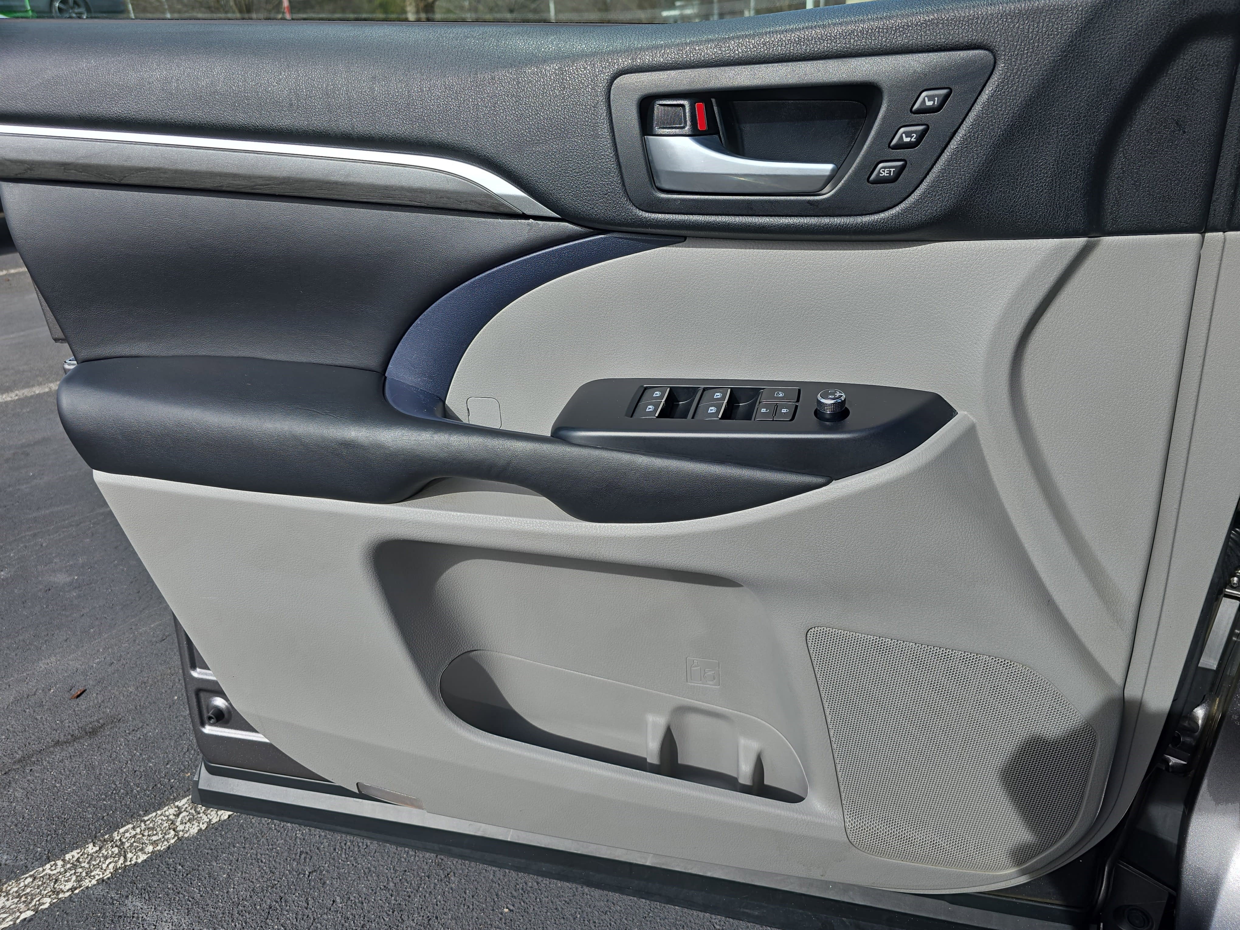 2017 Toyota Highlander Limited V6 AWD