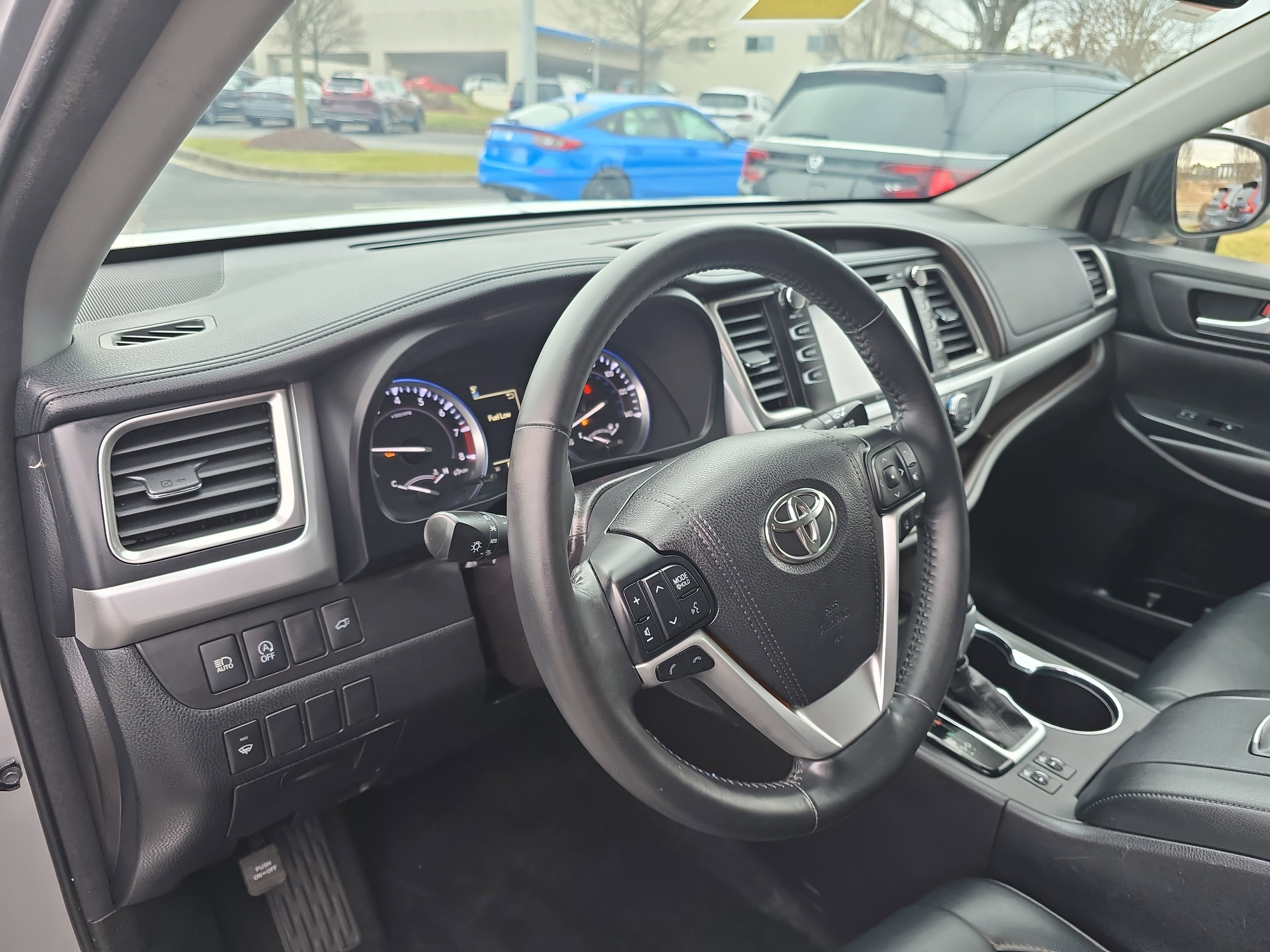 2018 Toyota Highlander XLE V6 AWD
