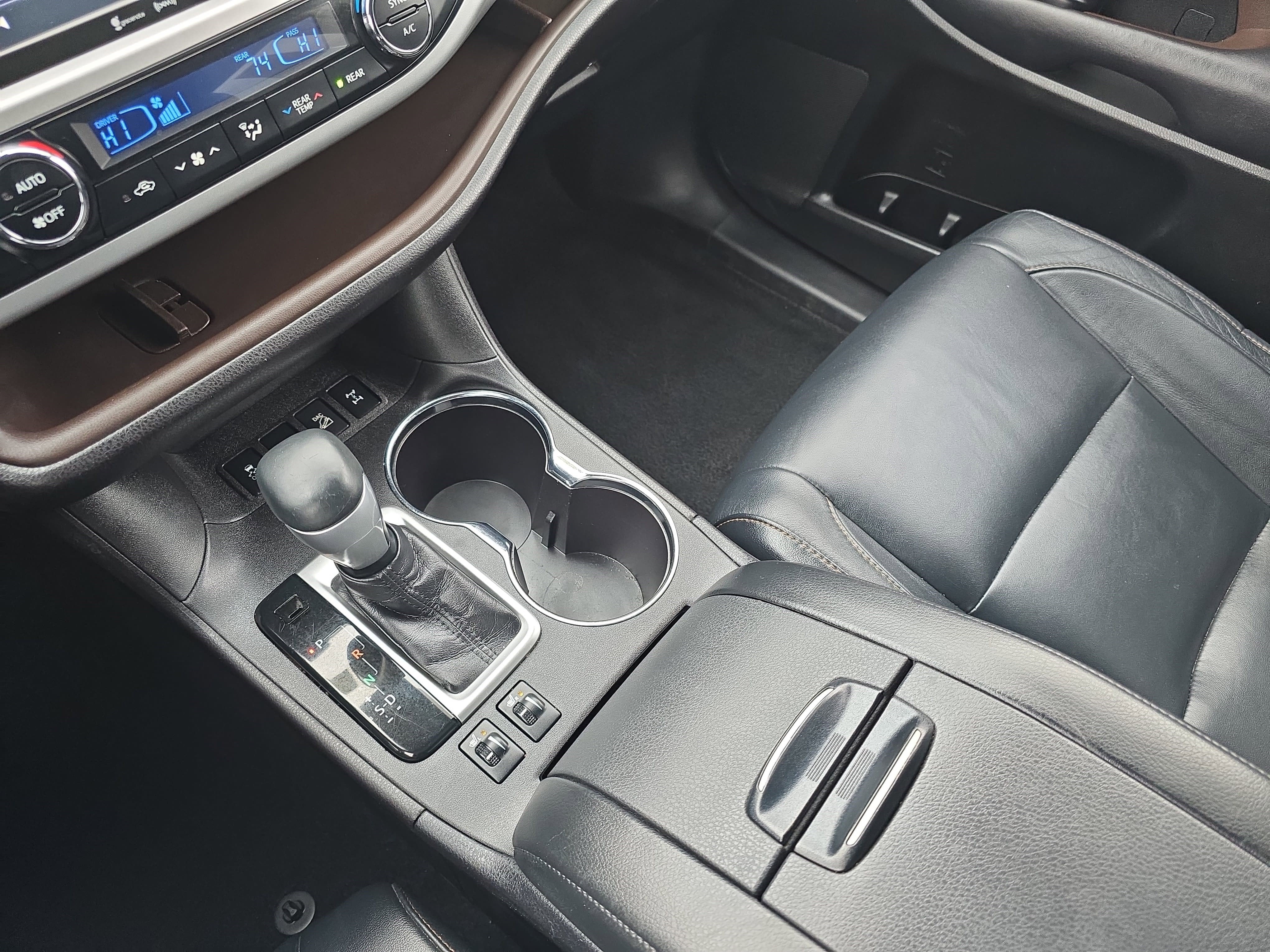 2018 Toyota Highlander XLE V6 AWD