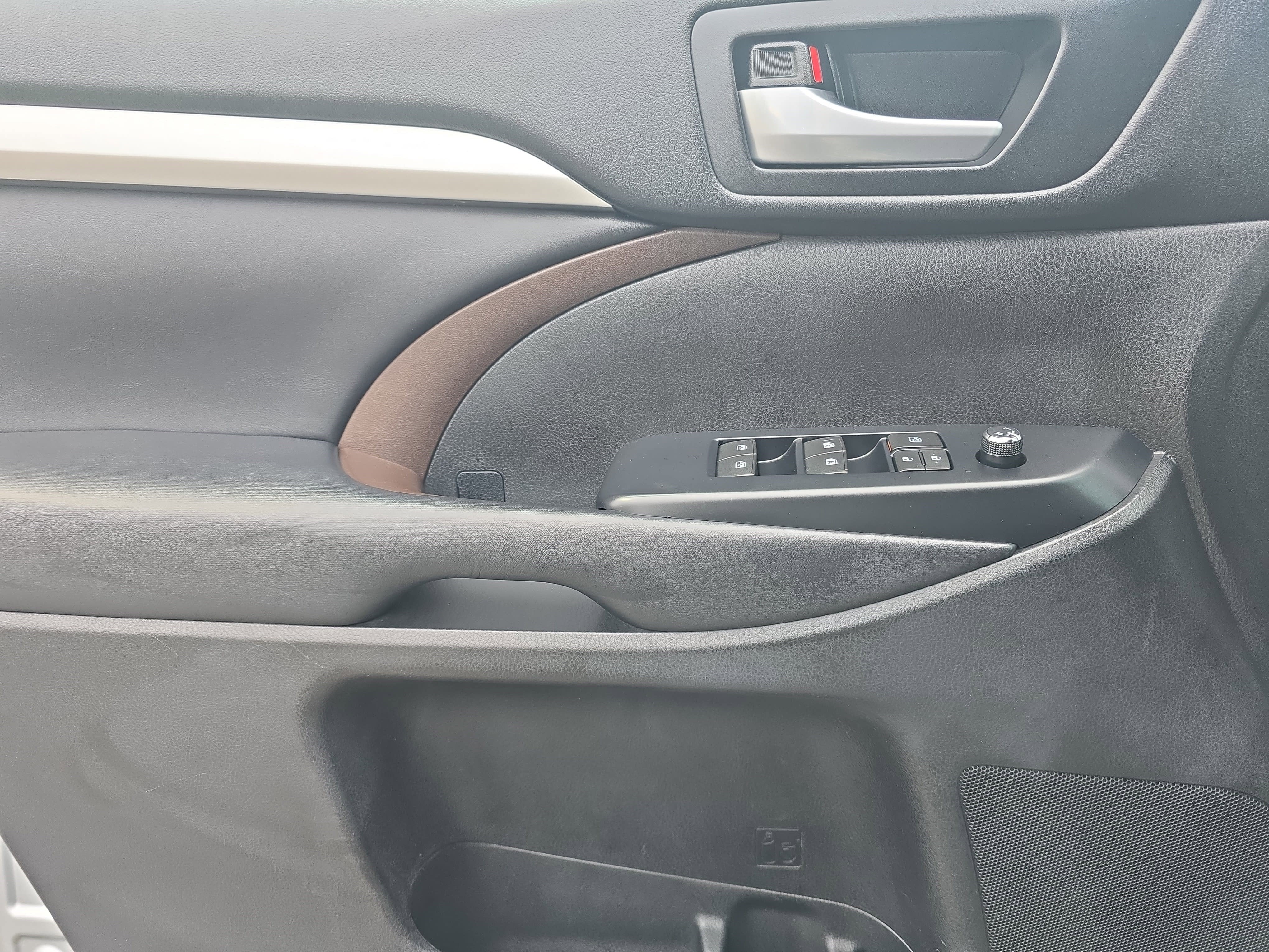 2018 Toyota Highlander XLE V6 AWD