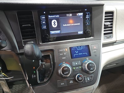 2015 Toyota Sienna Base