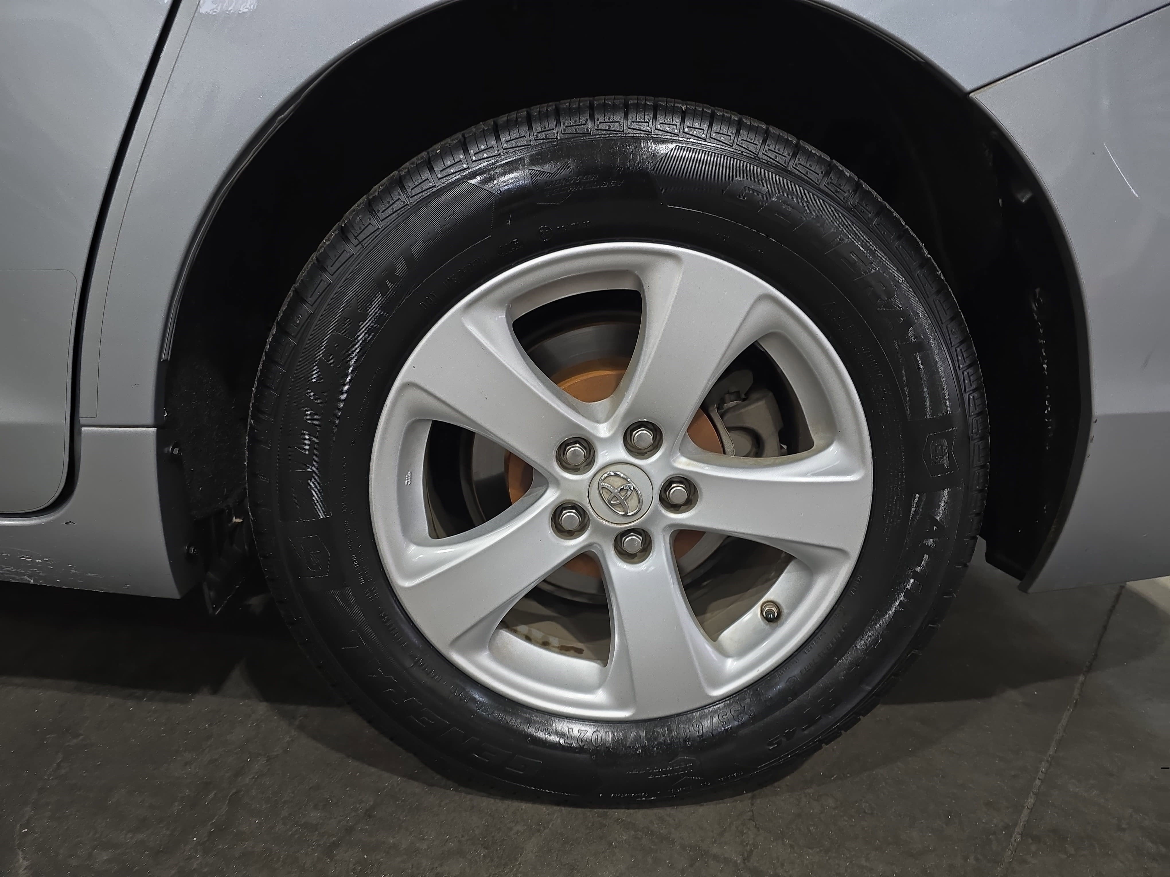 2015 Toyota Sienna Base