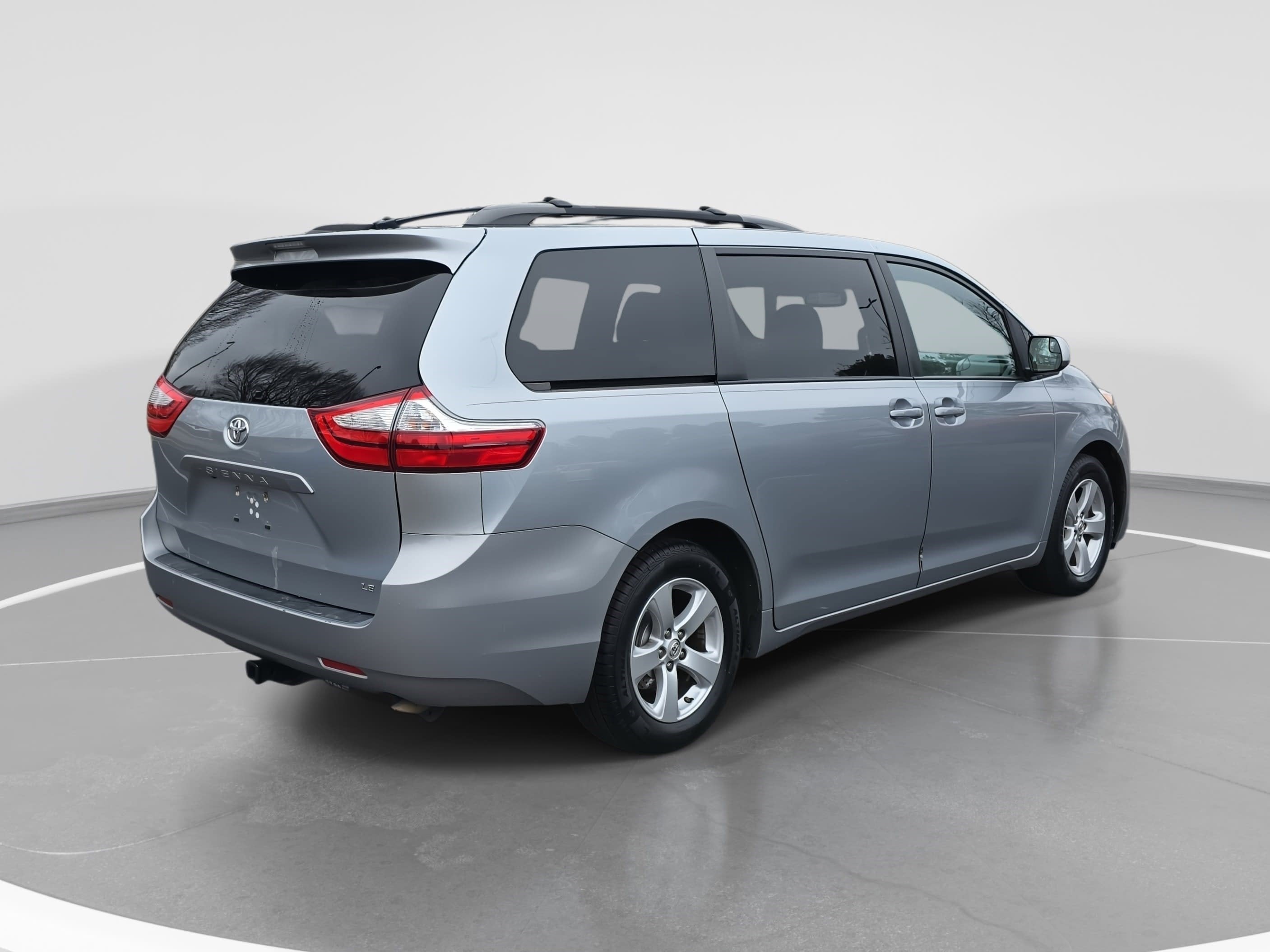 2015 Toyota Sienna Base